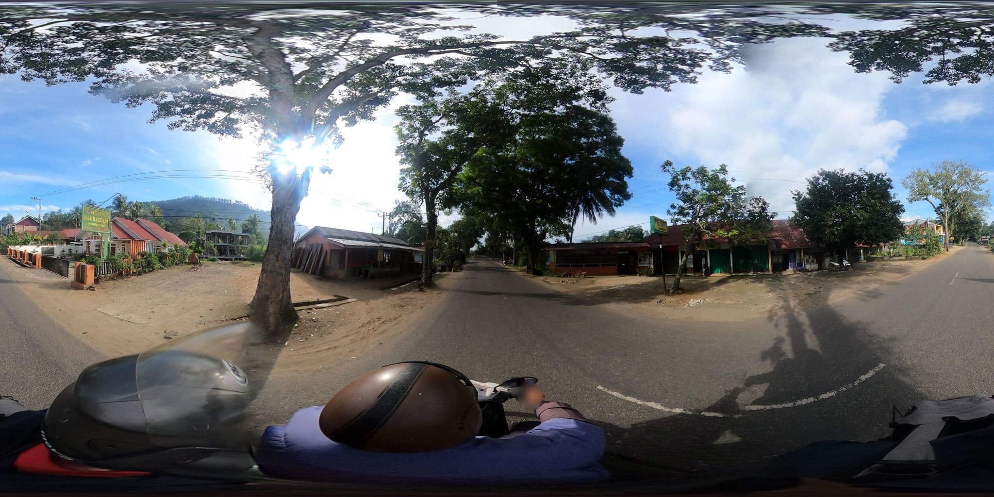 Street view near Wisma Hijau Daun, Padangpanjang — © rgtm_ryuiki (CC BY-SA · Mapillary)