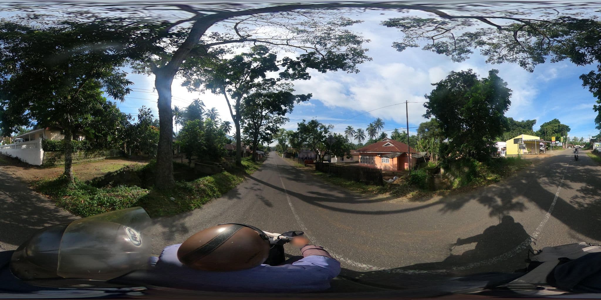 Street view near Lobby Mercure Padang, Padangpanjang — © rgtm_ryuiki (CC BY-SA · Mapillary)