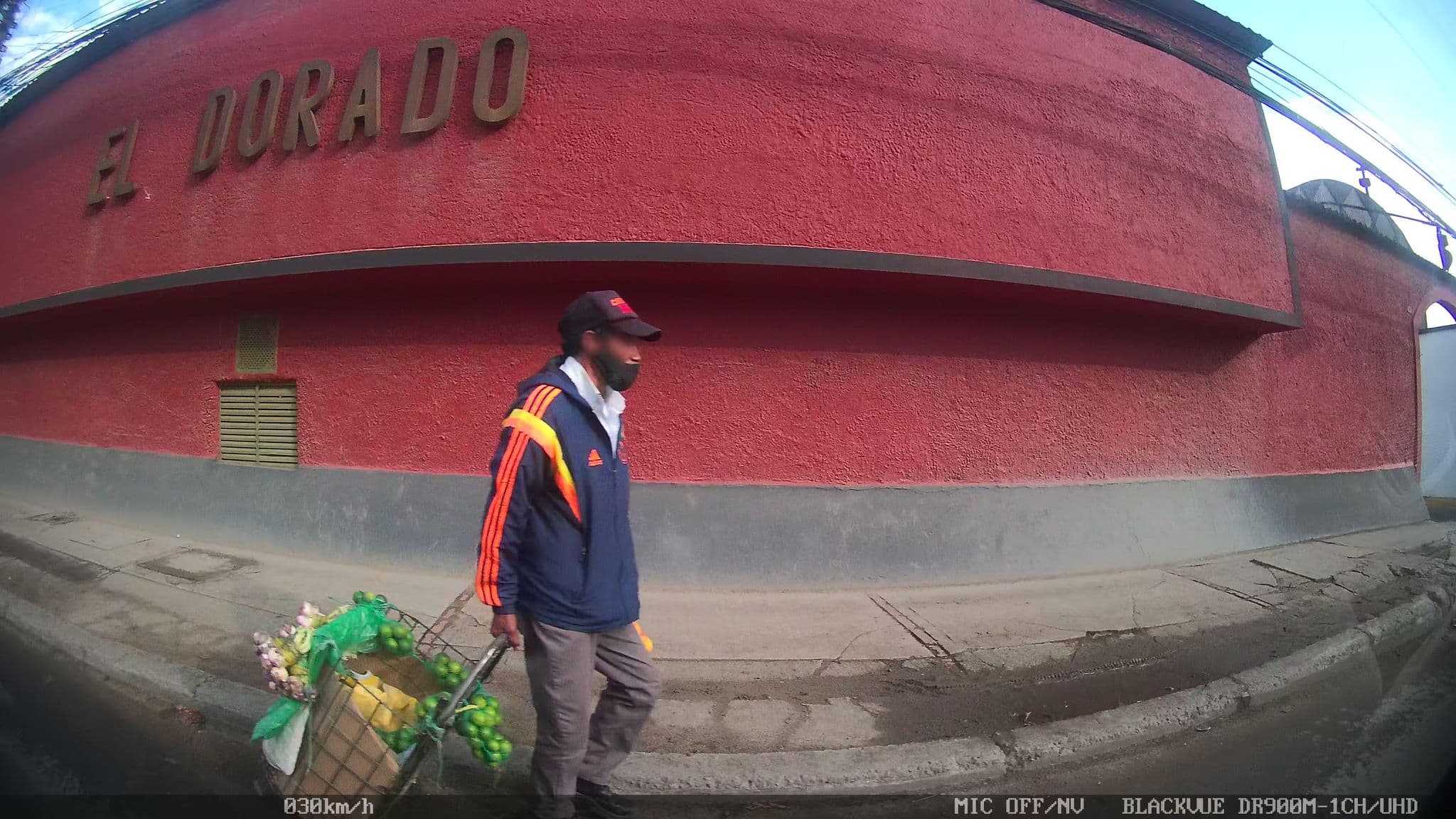 Street view near El Dorado, Funza — © taylorsmock (CC BY-SA · Mapillary)