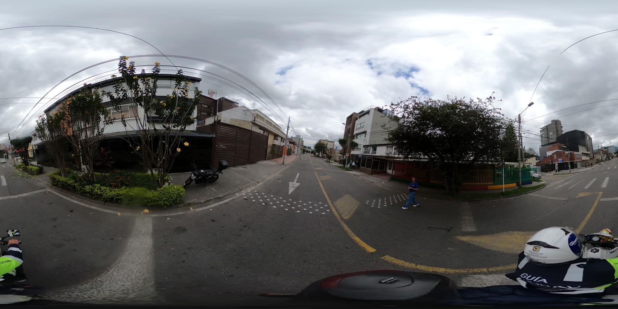 Street view near Zafira, Bogotá