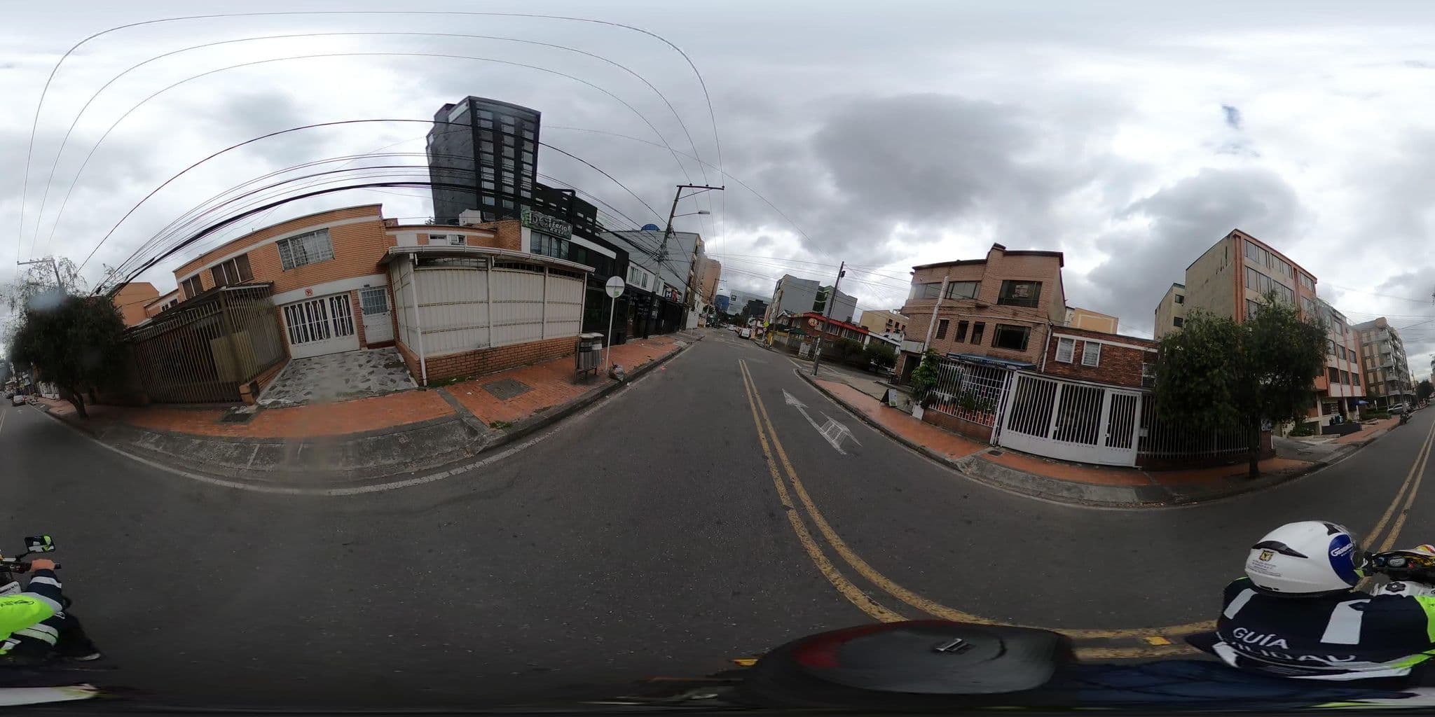 Street view near DC Firreo Hotel, Bogotá