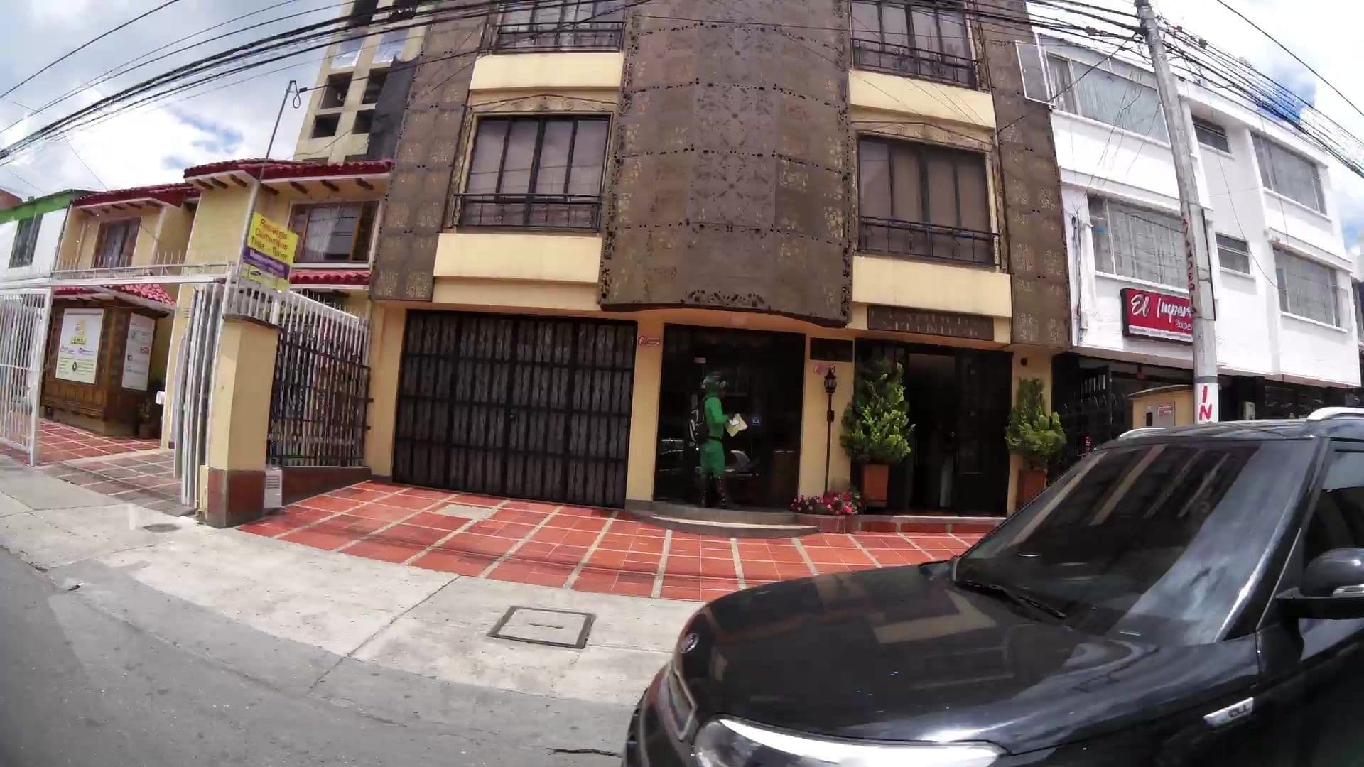 Street view near Black Tower Premium Hotel, Bogotá — © kaartcam (CC BY-SA · Mapillary)
