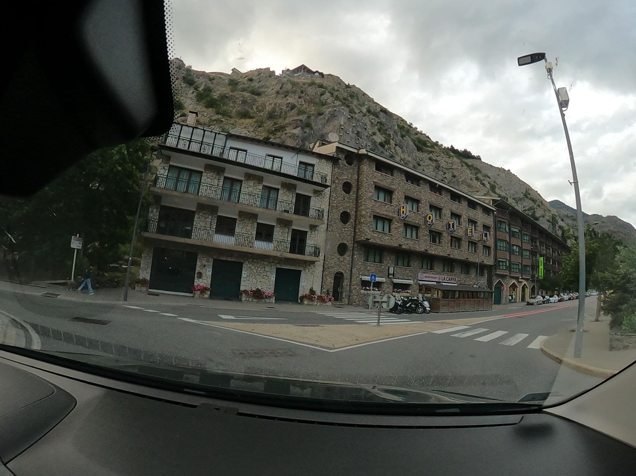 Street view near Roc del Castell, Canillo — © vst (CC BY-SA · Mapillary)