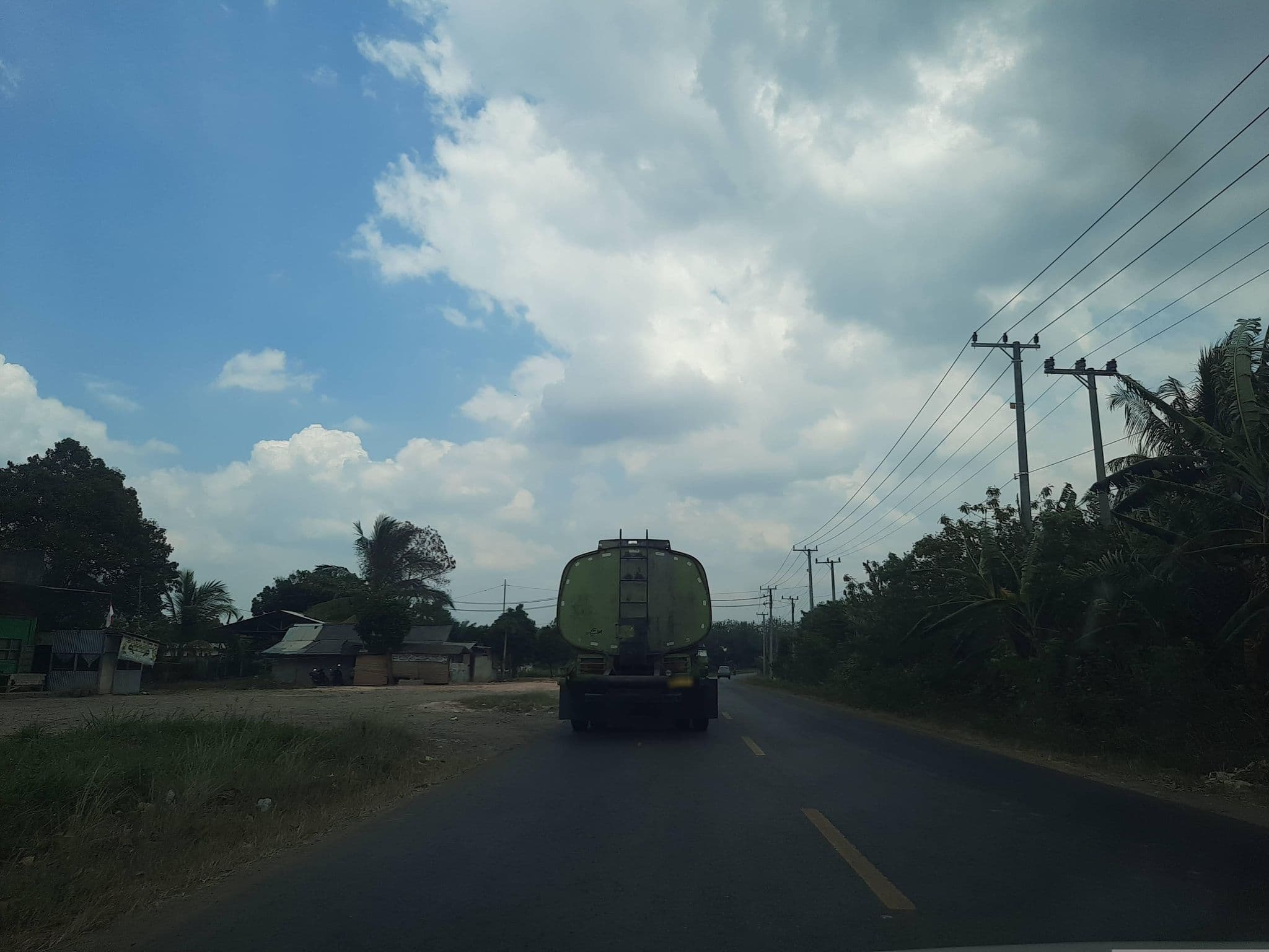 Street view near Hotel, Indralaya — © Kaart_Local (CC BY-SA · Mapillary)