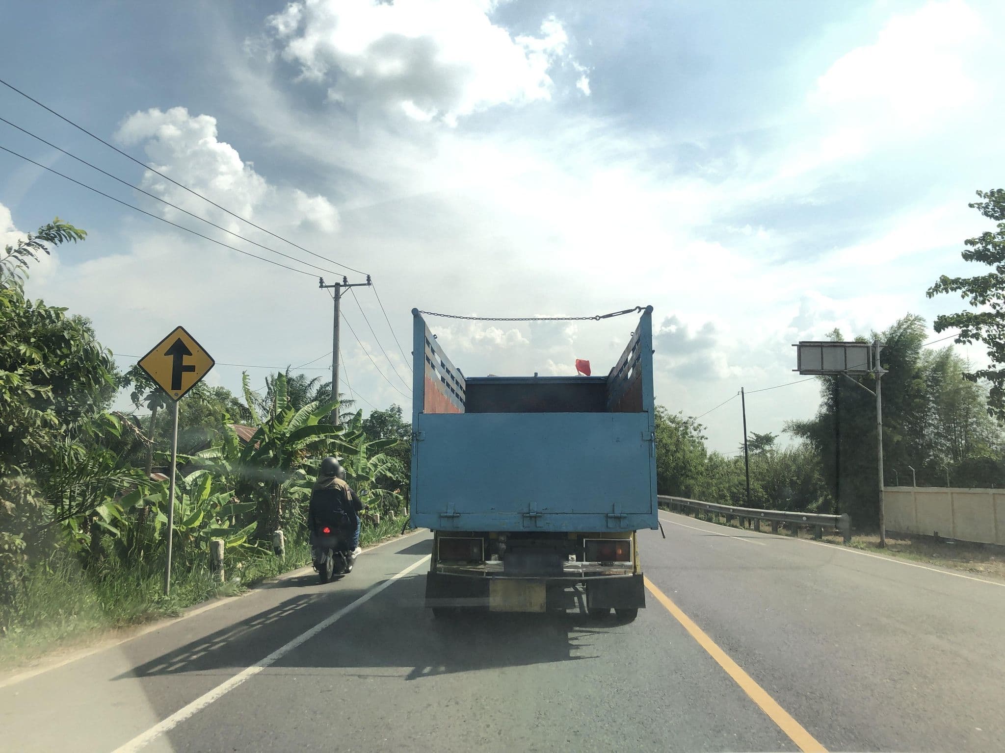 Street view near Hotel Grand Nikita, Indralaya — © Kaart_Local (CC BY-SA · Mapillary)