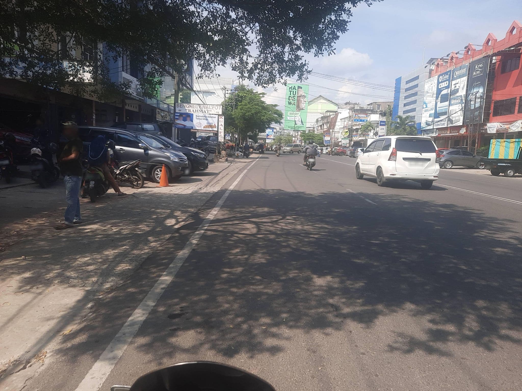 Street view near Amelia Hotel R.401, Palembang — © Kaart_Local (CC BY-SA · Mapillary)