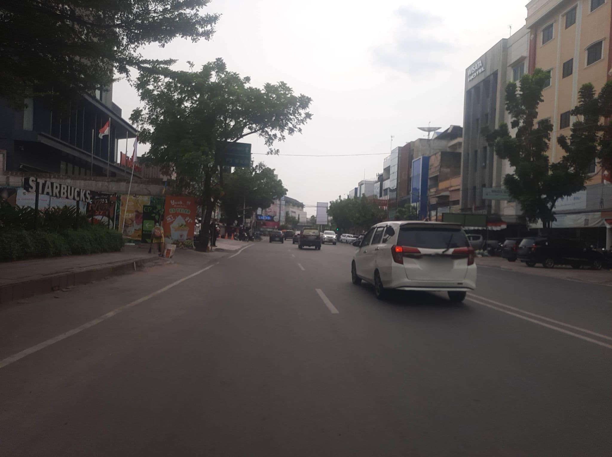 Street view near Hotel Harmoni, Palembang — © DerBar (CC BY-SA · Mapillary)