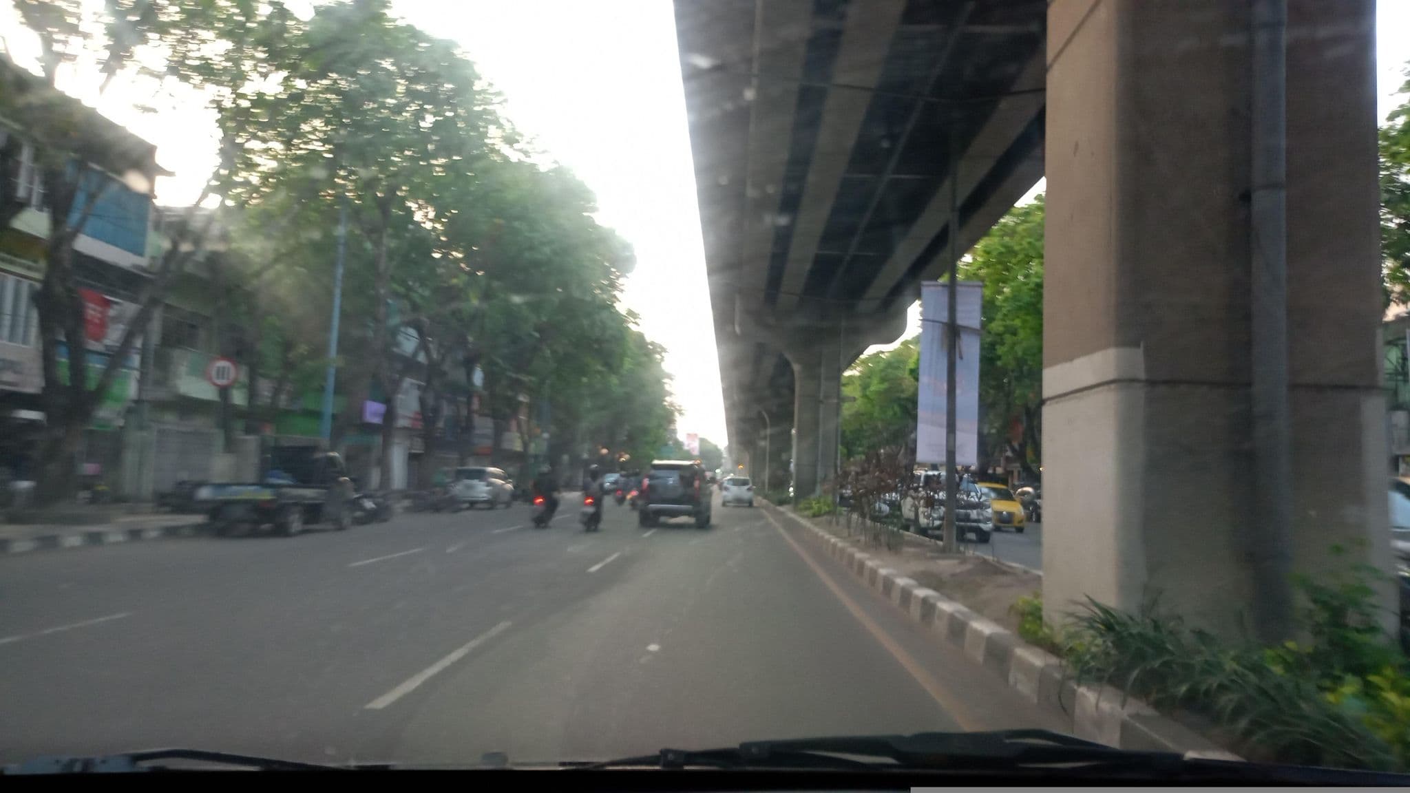 Street view near Sebelah kursi kosong, Palembang — © Kaart_Local (CC BY-SA · Mapillary)