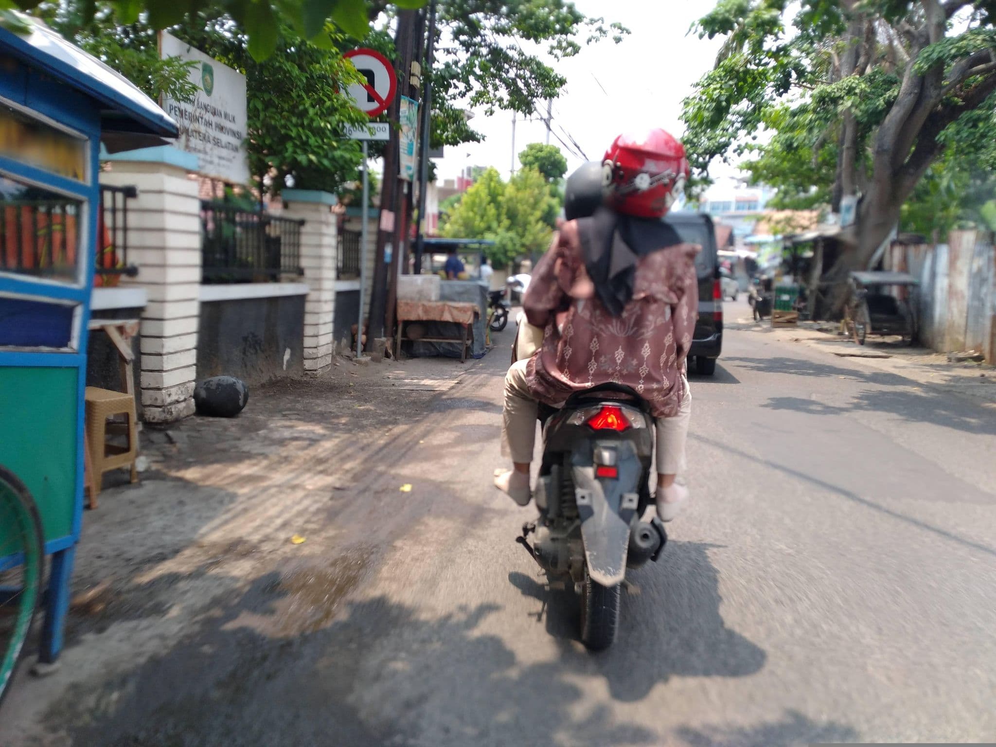 Street view near Room 105 Duta Hotel Palembang, Palembang — © Kaart_Local (CC BY-SA · Mapillary)