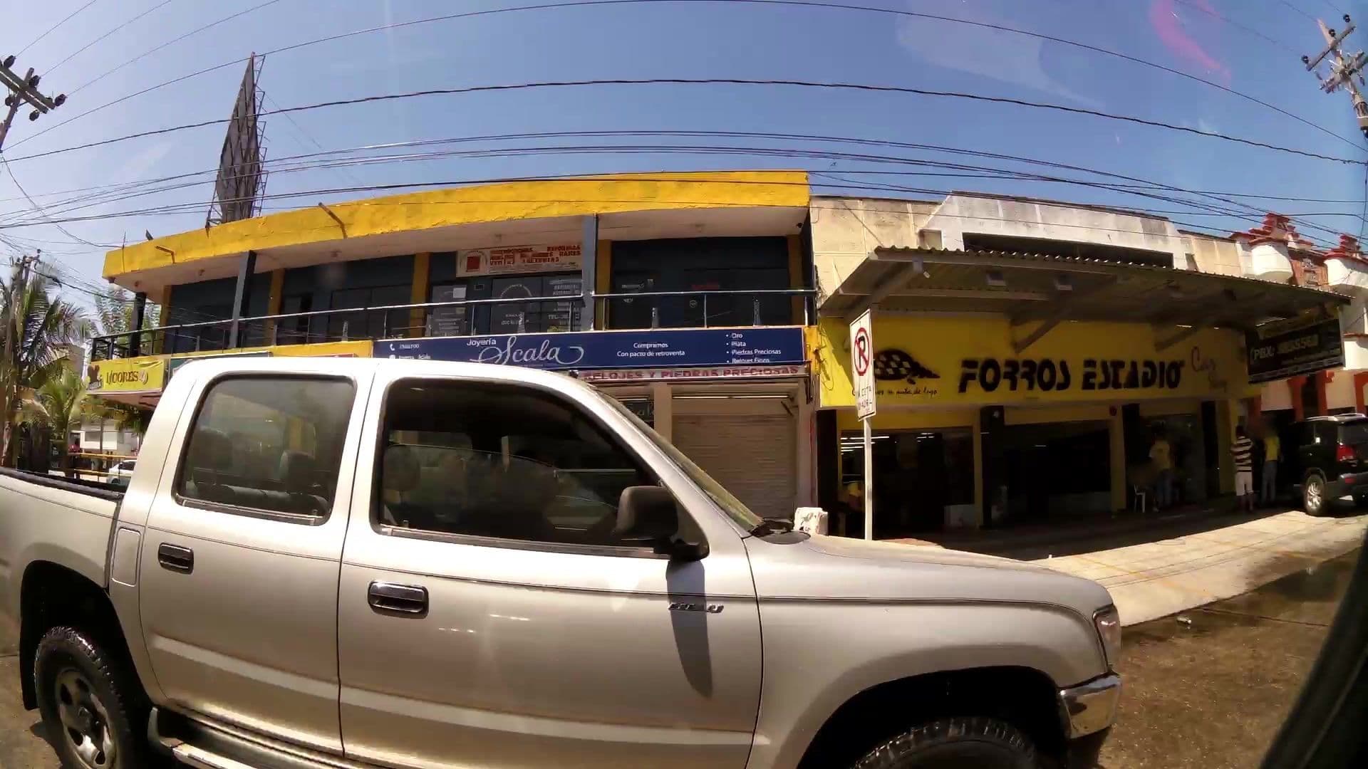 Street view near Hotel Imperial, Barranquilla — © kaartcam (CC BY-SA · Mapillary)