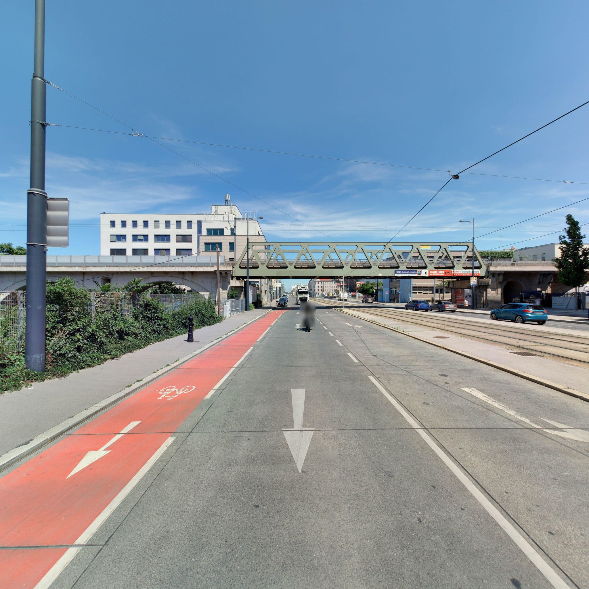 Street view near greet Wien City Nord, Floridsdorf — © eliasgander (CC BY-SA · Mapillary)