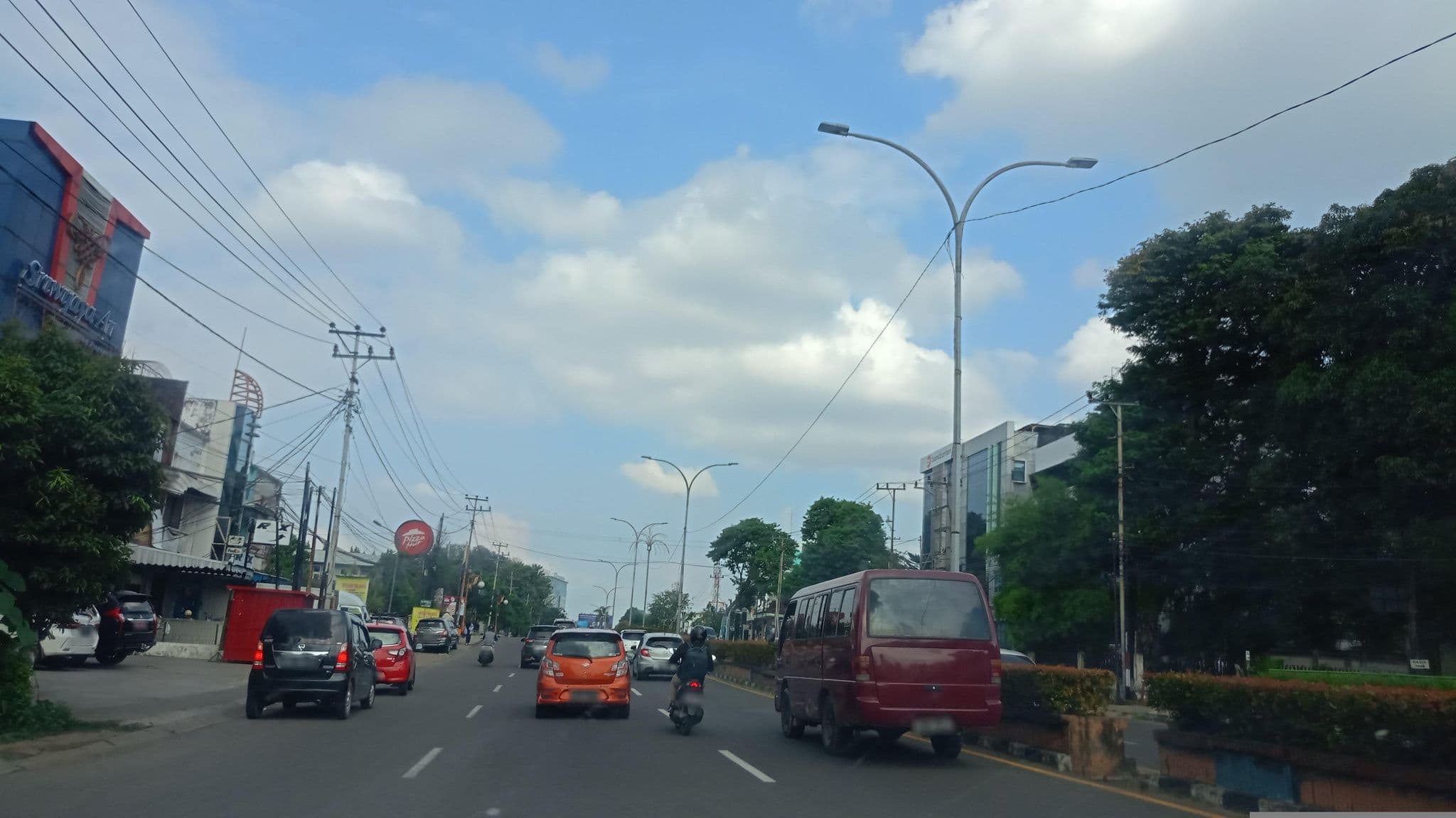 Street view near Hotel Selatan, Palembang — © Kaart_Local (CC BY-SA · Mapillary)