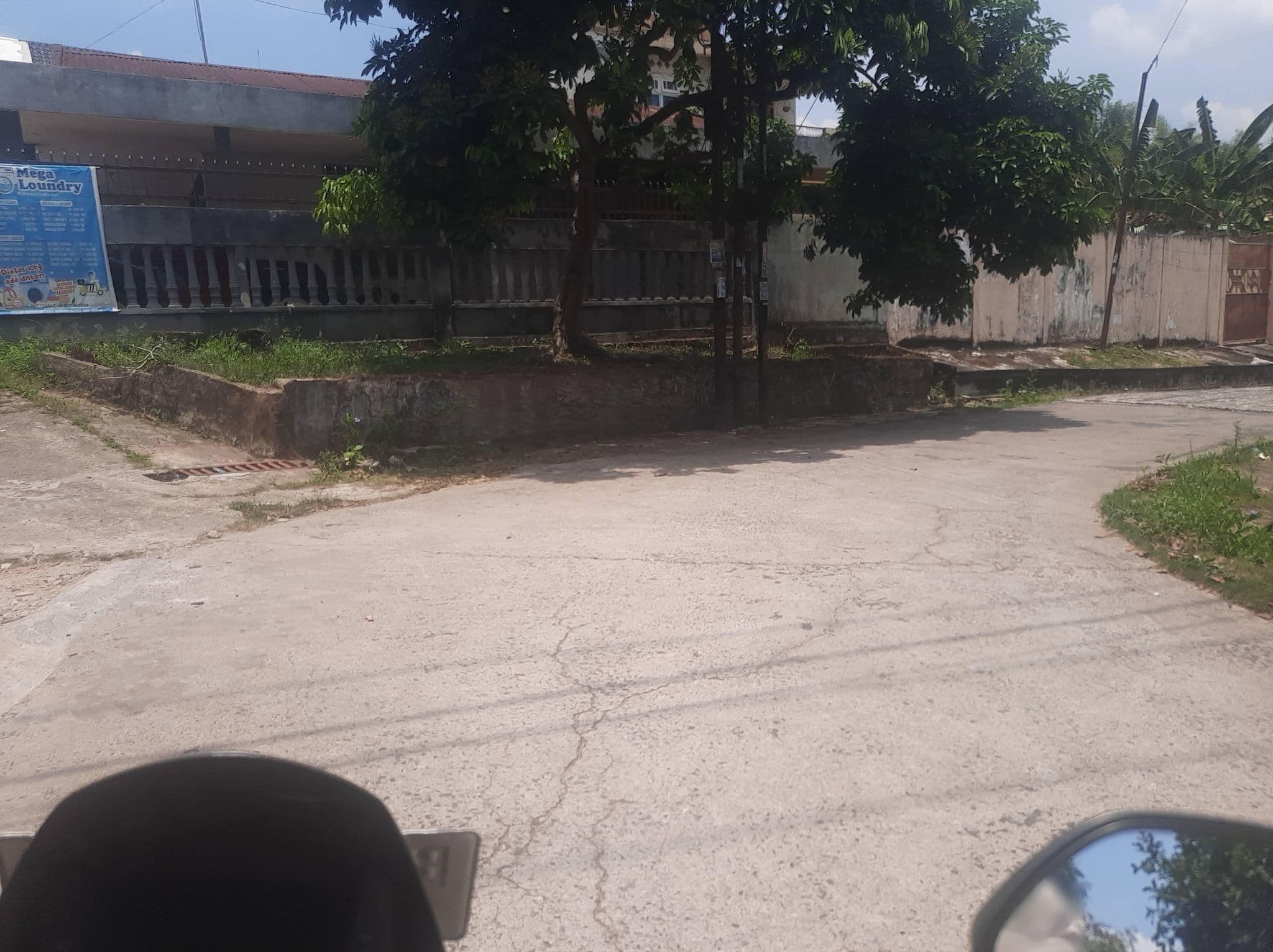 Street view near Belvena hotel, Palembang — © Kaart_Local (CC BY-SA · Mapillary)