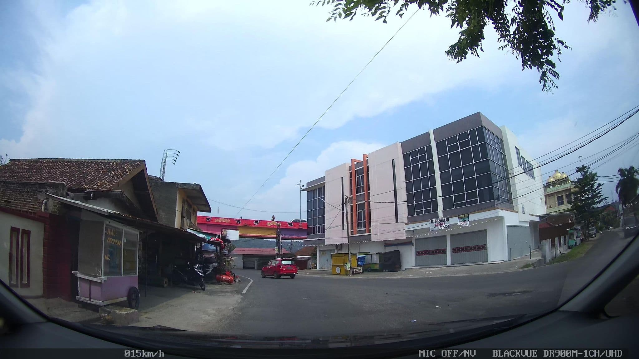 Street view near Squid Hotel and Restaurant, Bandar Lampung — © kaart_2 (CC BY-SA · Mapillary)
