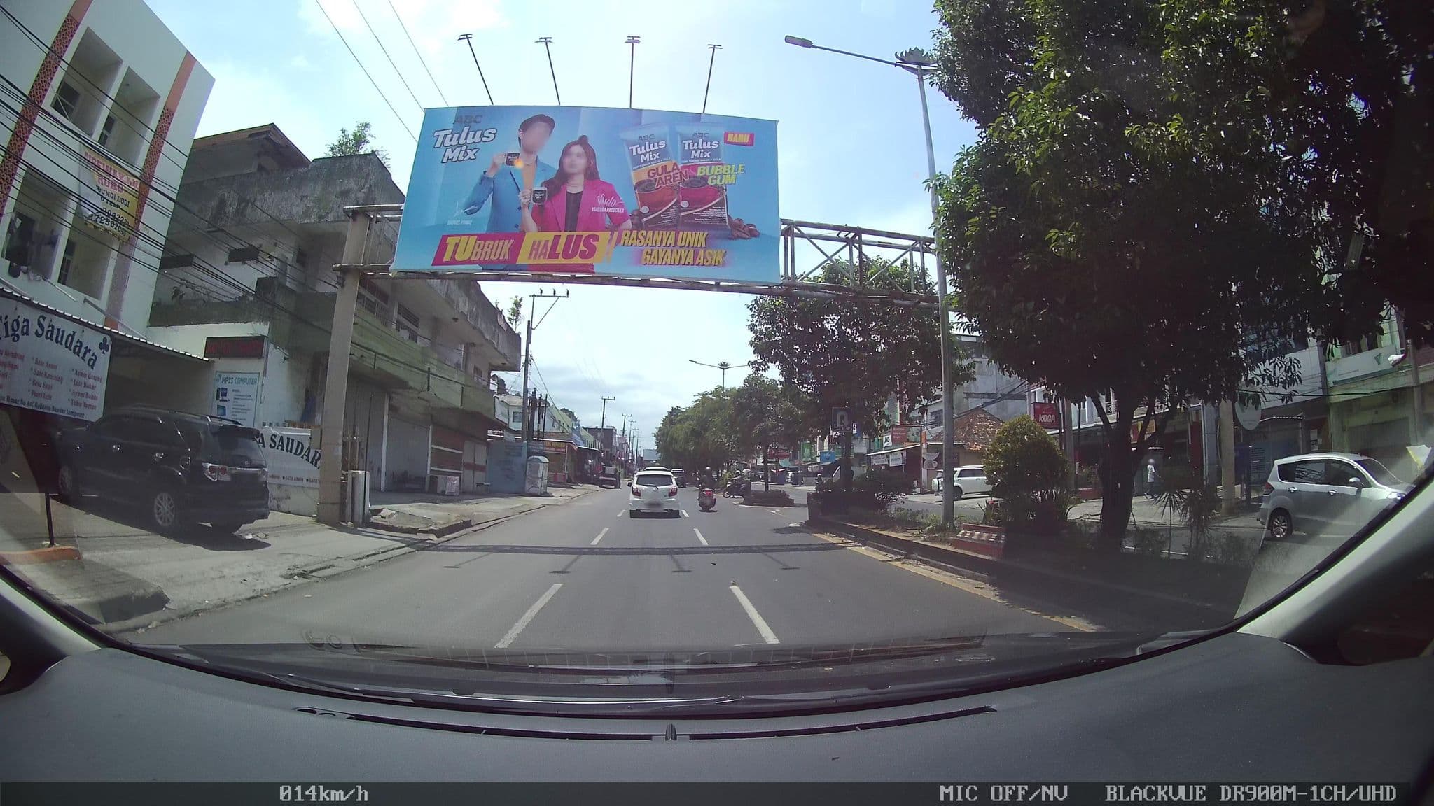 Street view near Hotel Aryaduta Semanggi, Bandar Lampung — © kaart_1 (CC BY-SA · Mapillary)
