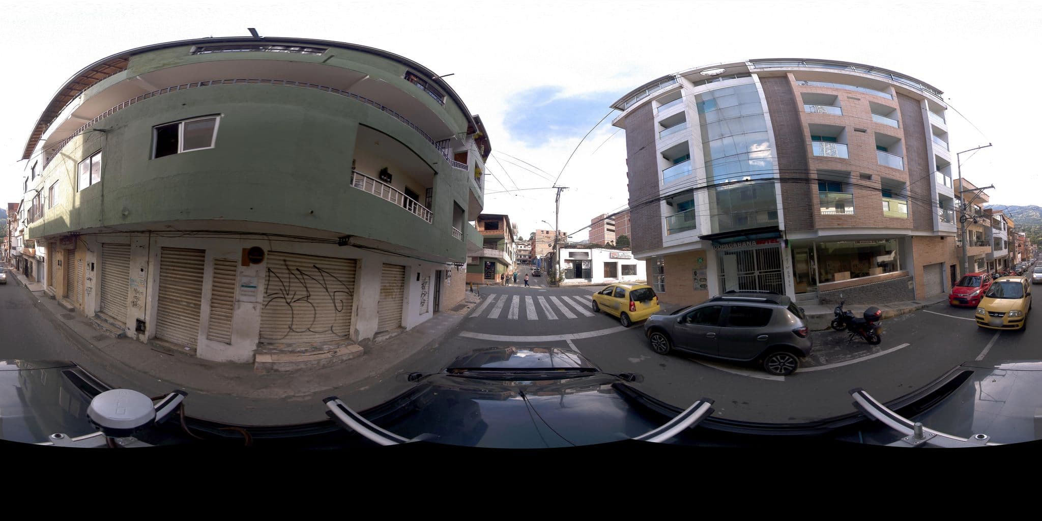 Street view near Copacabana Hotel, Copacabana — © Copacabana_FN360 (CC BY-SA · Mapillary)