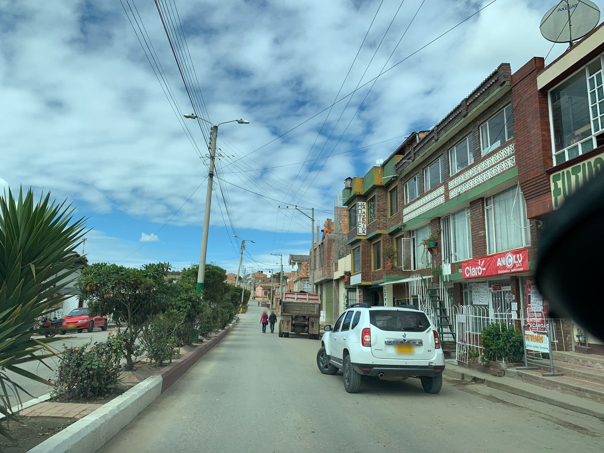 Street view near La avenida, Toca — © javiersneider (CC BY-SA · Mapillary)