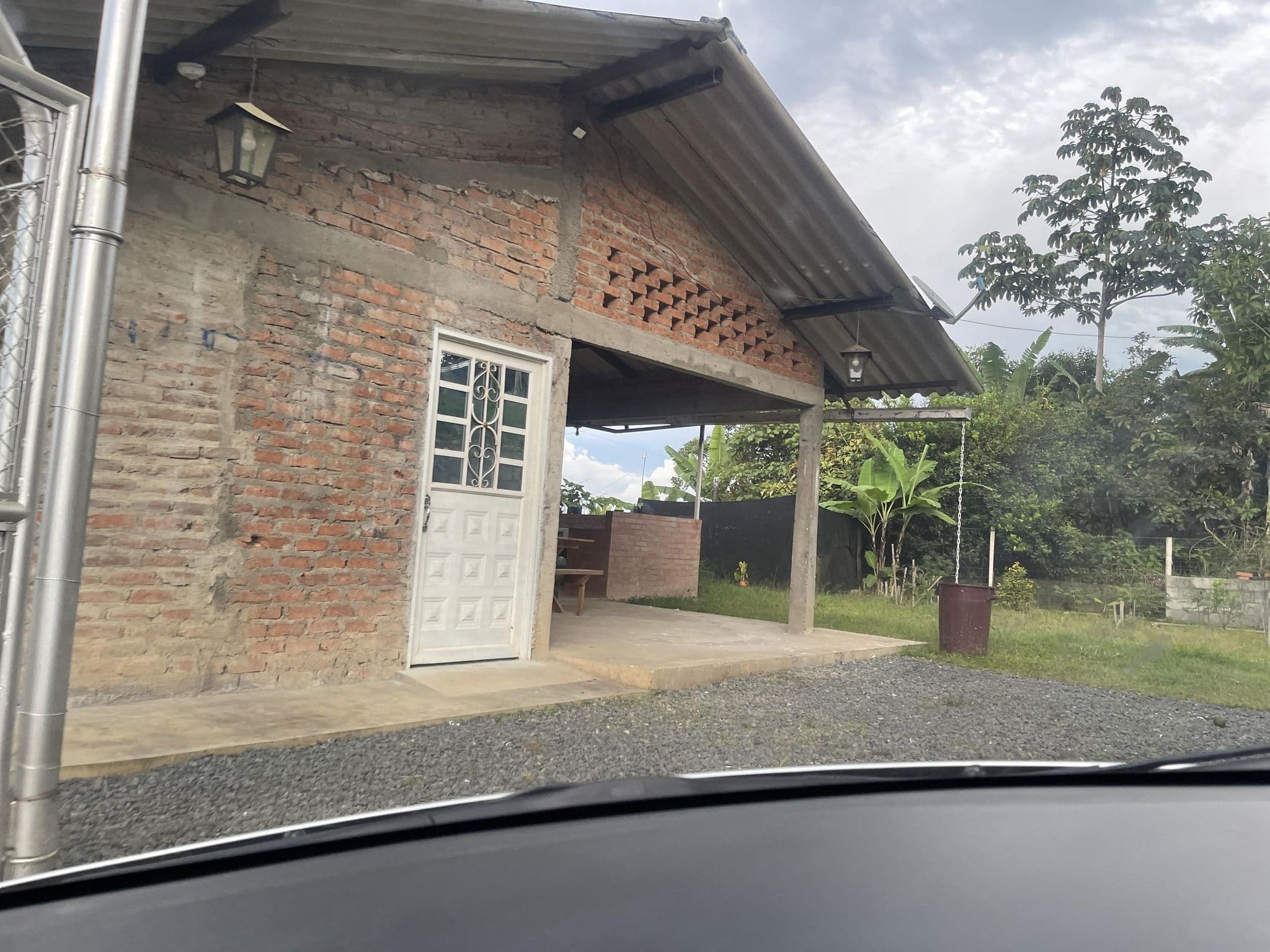 Street view near Villa Bethel, Vijes — © Ivan_Arenas (CC BY-SA · Mapillary)