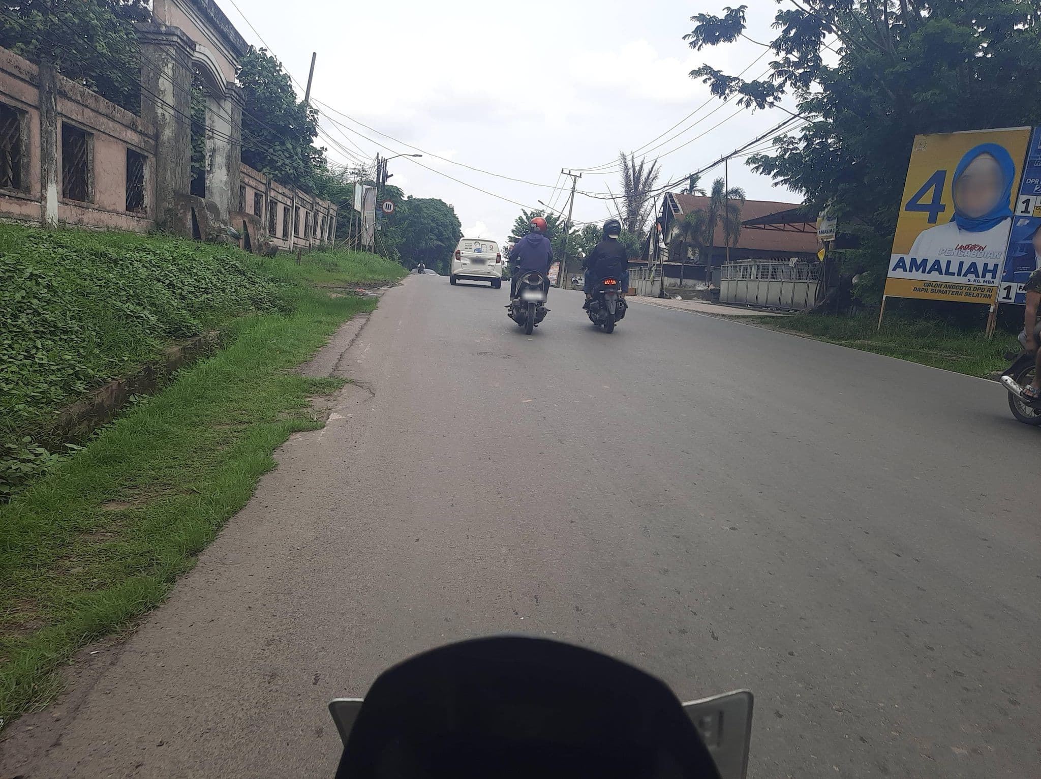 Street view near yasmin hotel & restaurant, Palembang — © Kaart_Local (CC BY-SA · Mapillary)