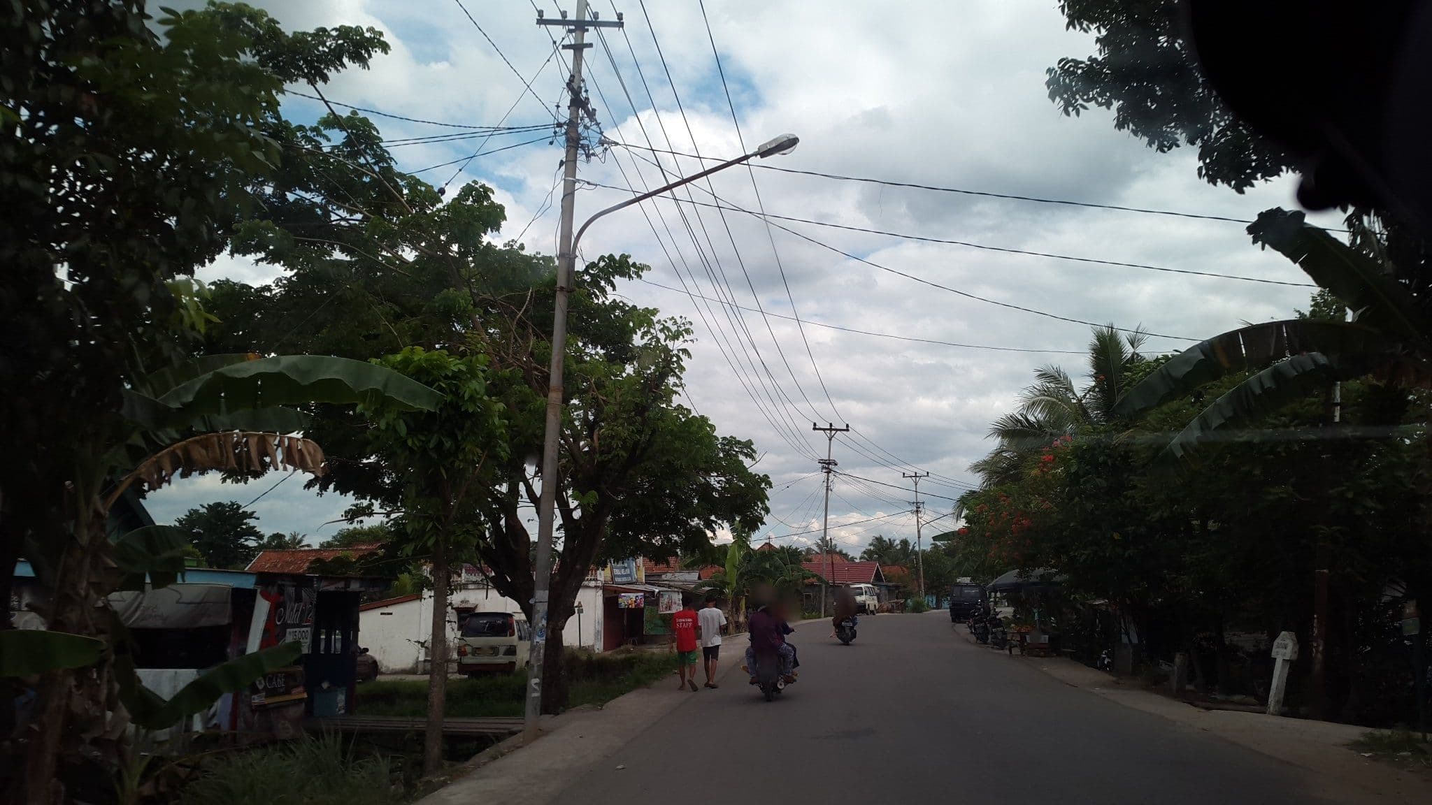 Street view near Hotel Arya Duta, Palembang — © roadroid (CC BY-SA · Mapillary)