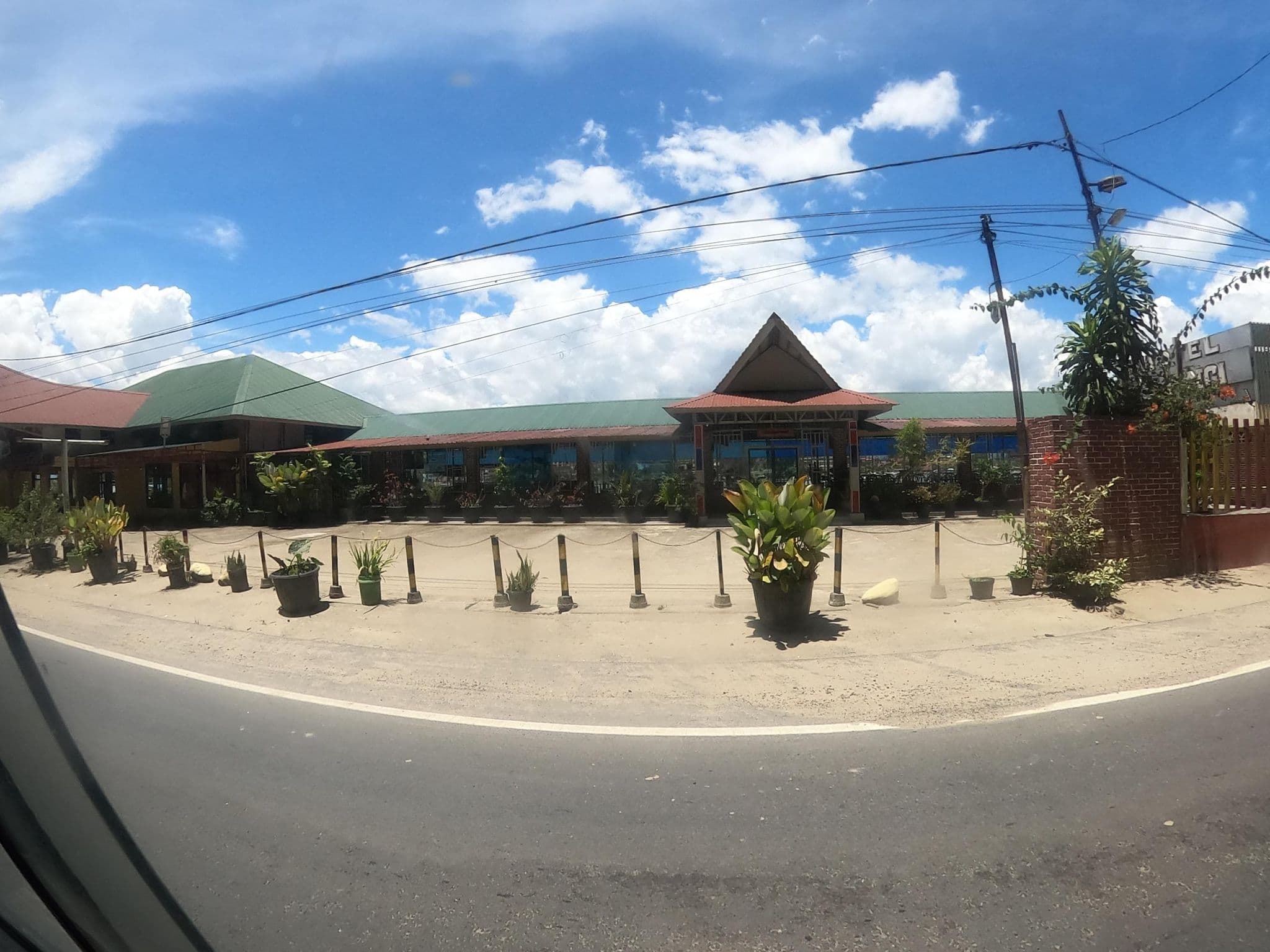 Street view near Pelangi hotel, Parapat — © rgtm_ryuiki (CC BY-SA · Mapillary)