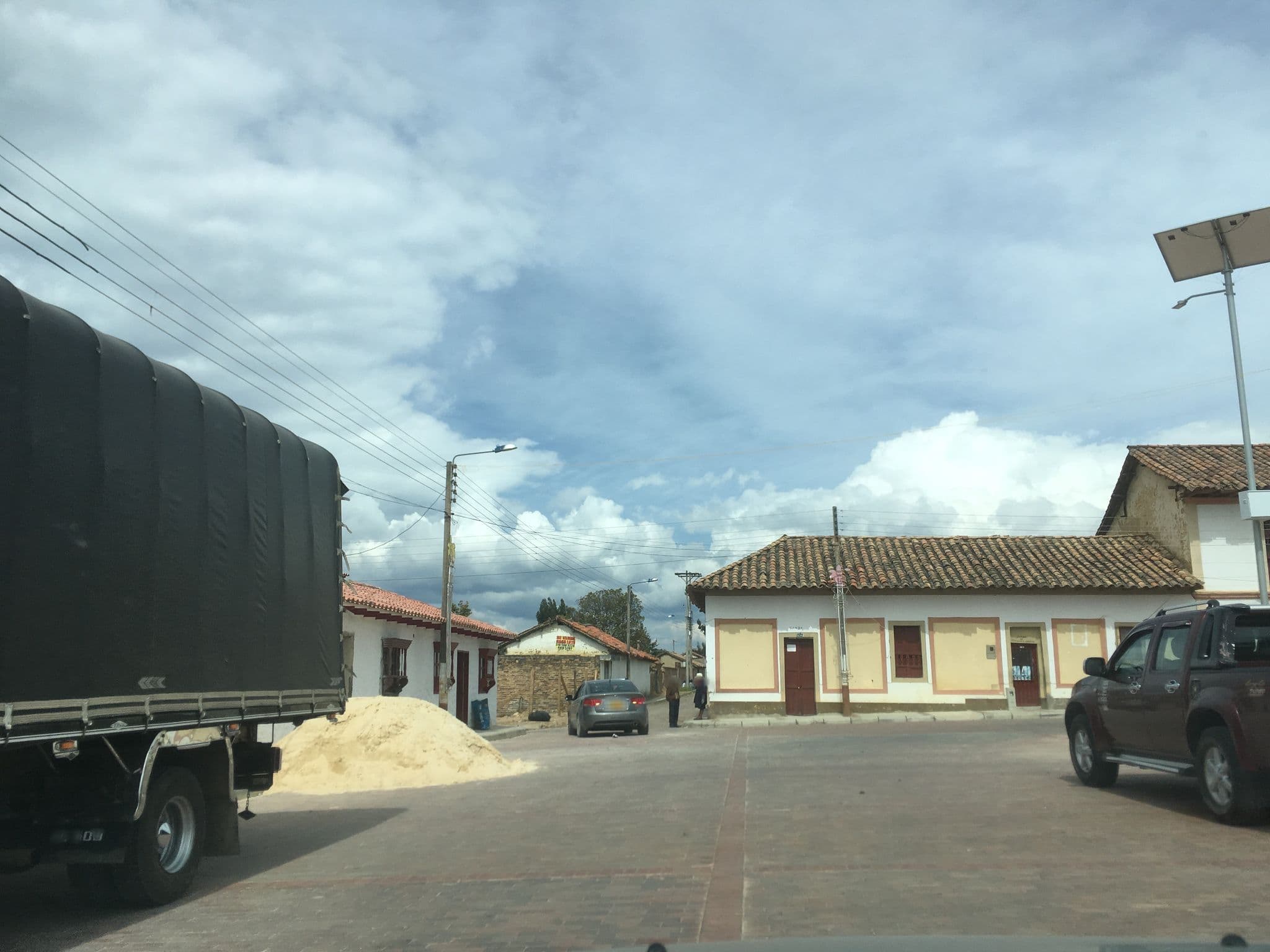 Street view near villa carmela, Pesca — © nicovargas (CC BY-SA · Mapillary)