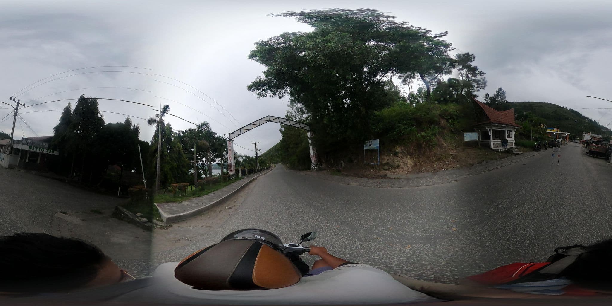 Street view near Sitio-tio Resort Jl. Aek Rangat Pangururan - Samosir, Pangururan — © rgtm_ryuiki (CC BY-SA · Mapillary)