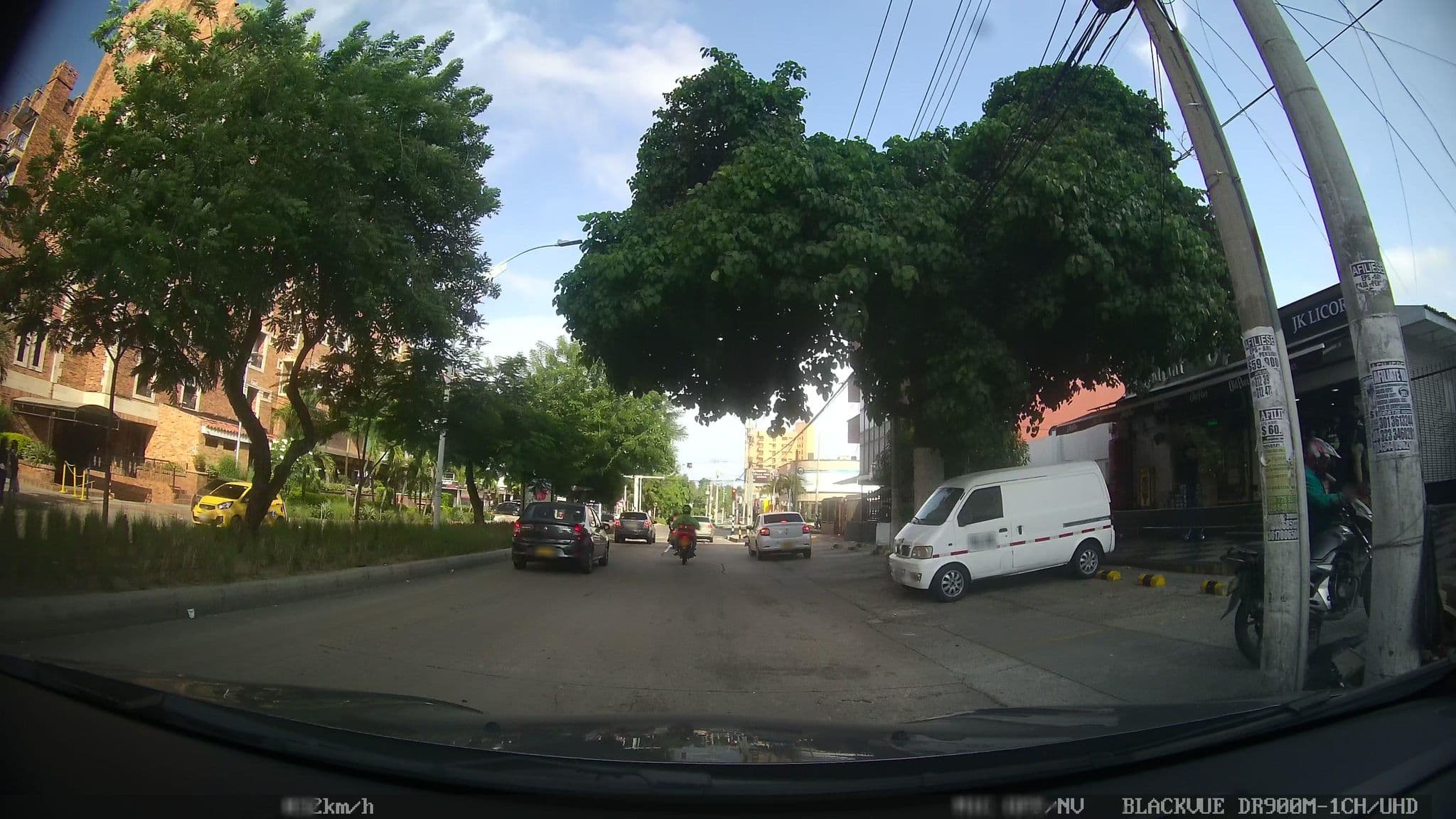 Street view near Hotel Windsor, Barranquilla — © kaart_2 (CC BY-SA · Mapillary)