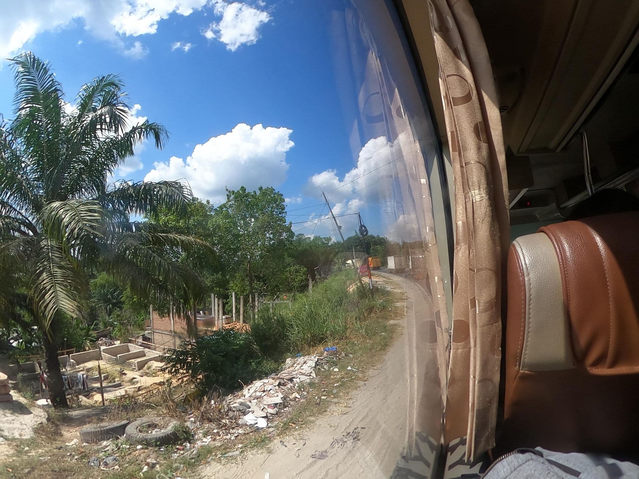 Street view near Rindu Sempadan Hotel, Pekanbaru — © rgtm_ryuiki (CC BY-SA · Mapillary)