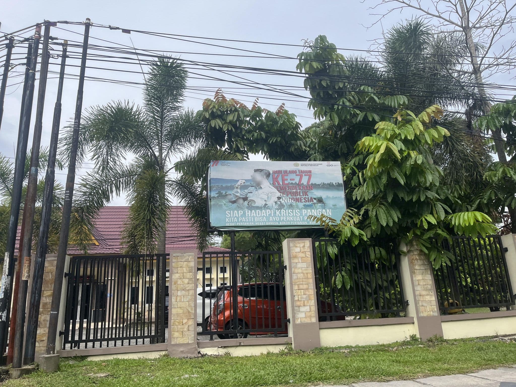 Street view near Wisma Laena, Pekanbaru — © haneststs (CC BY-SA · Mapillary)