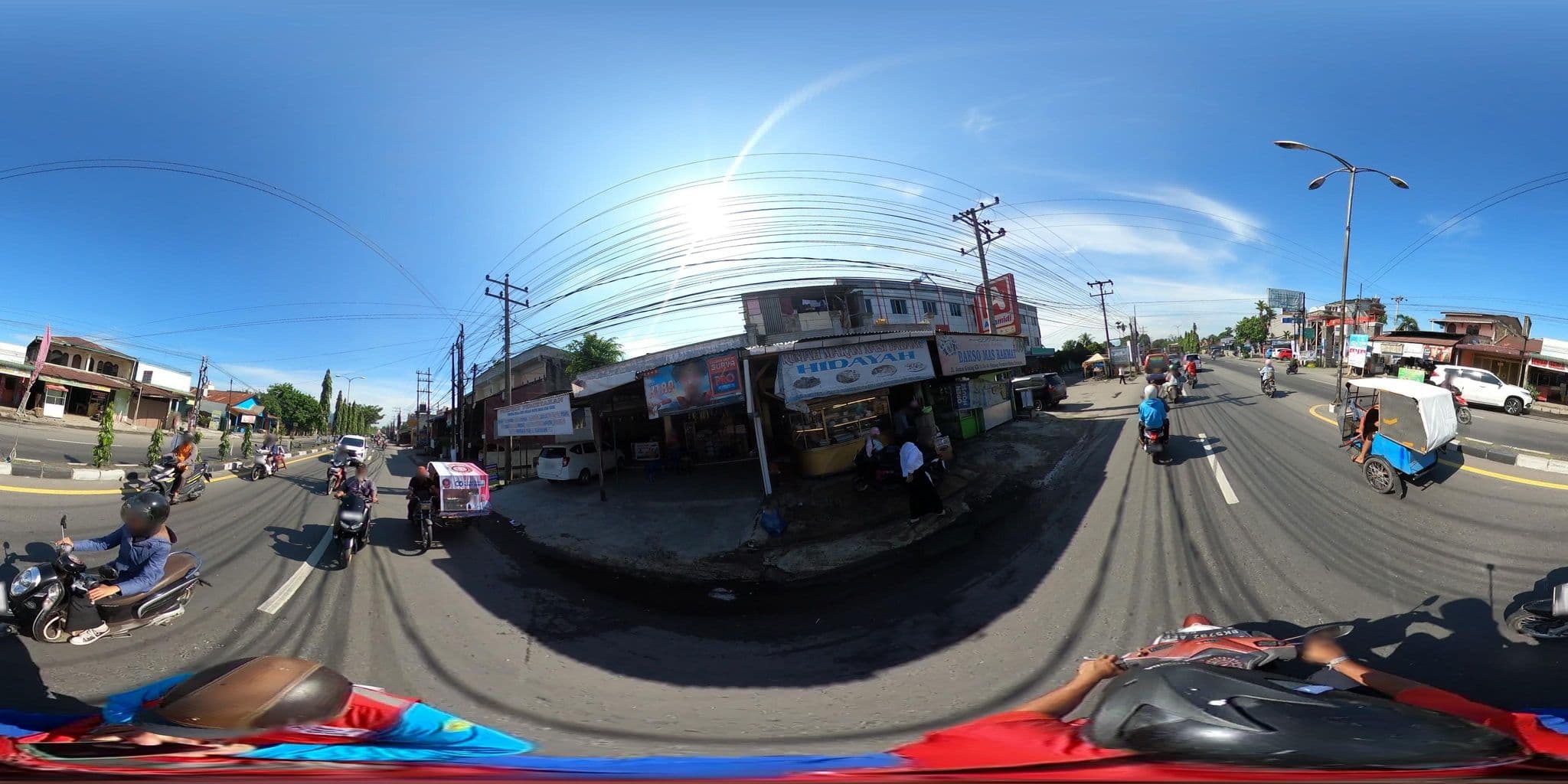 Street view near Sri Buana Indah Hotel, Sunggal — © danbjoseph (CC BY-SA · Mapillary)