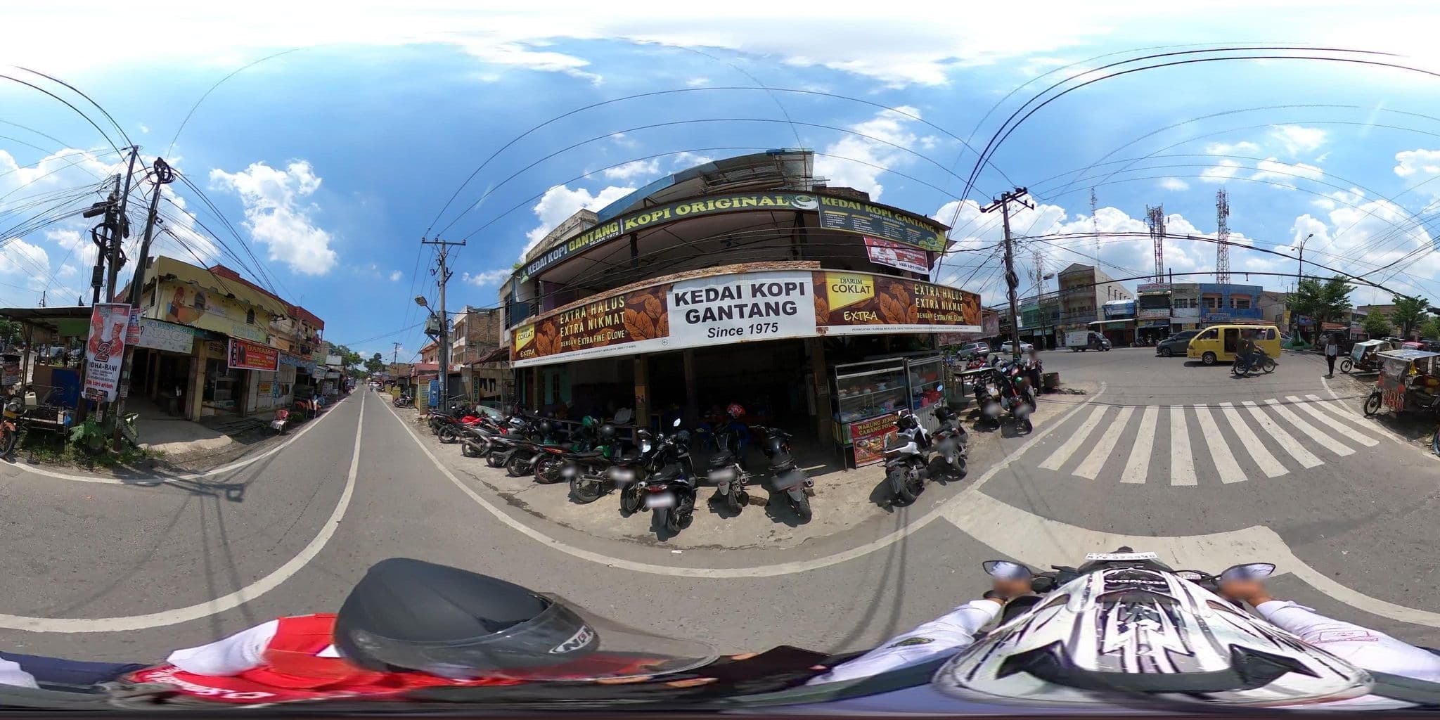Street view near Hotel Valentine, Medan — © danbjoseph (CC BY-SA · Mapillary)