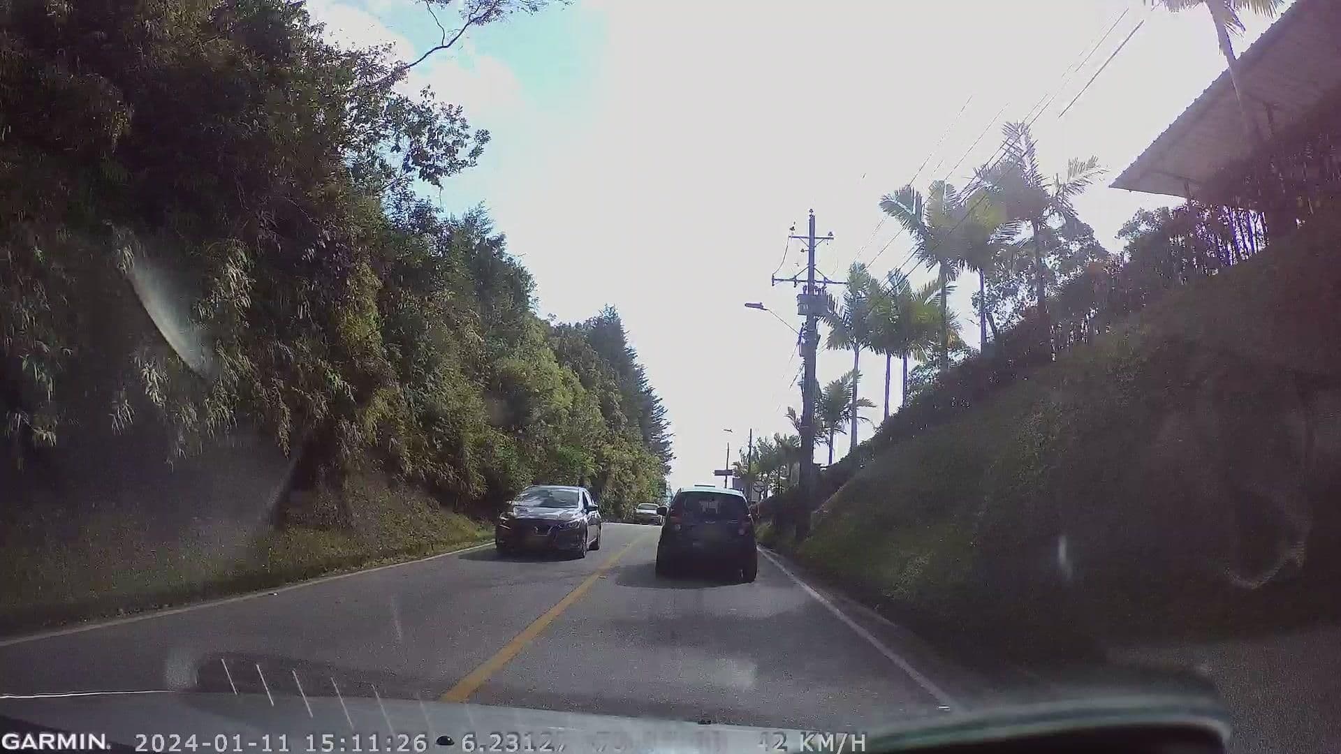 Street view near Hotel Verony, Guatapé — © ljtoro (CC BY-SA · Mapillary)
