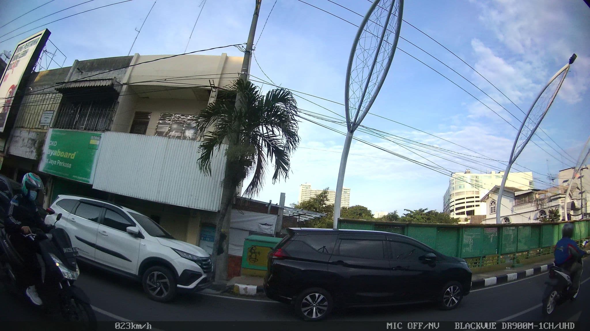 Street view near Alphainn hotel, Medan — © kaart_2 (CC BY-SA · Mapillary)