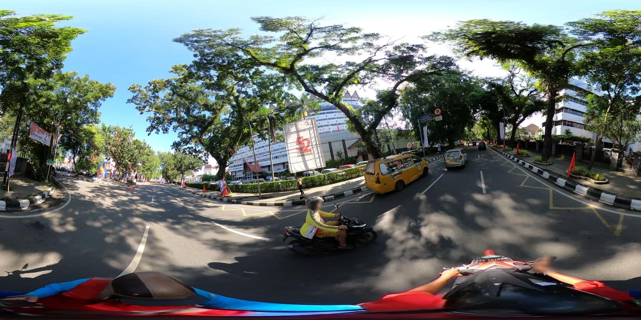 Street view near @hotel dantob, Medan — © danbjoseph (CC BY-SA · Mapillary)