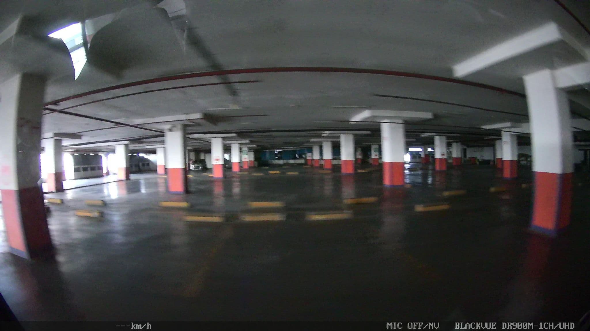 Street view near Pool Side - Aryaduta Hotel, Medan — © kaart_2 (CC BY-SA · Mapillary)