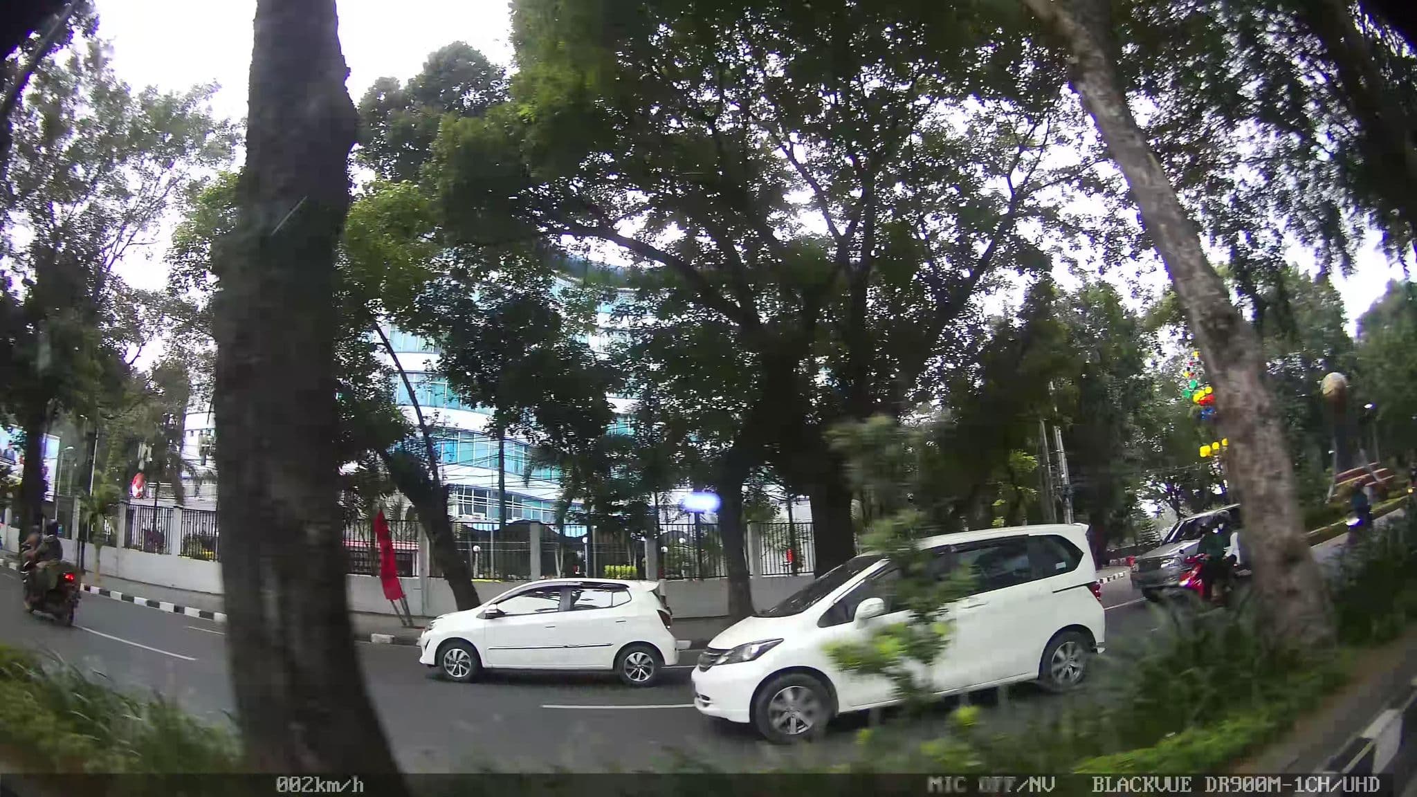 Street view near Hotel Lonari, Medan — © kaart_2 (CC BY-SA · Mapillary)