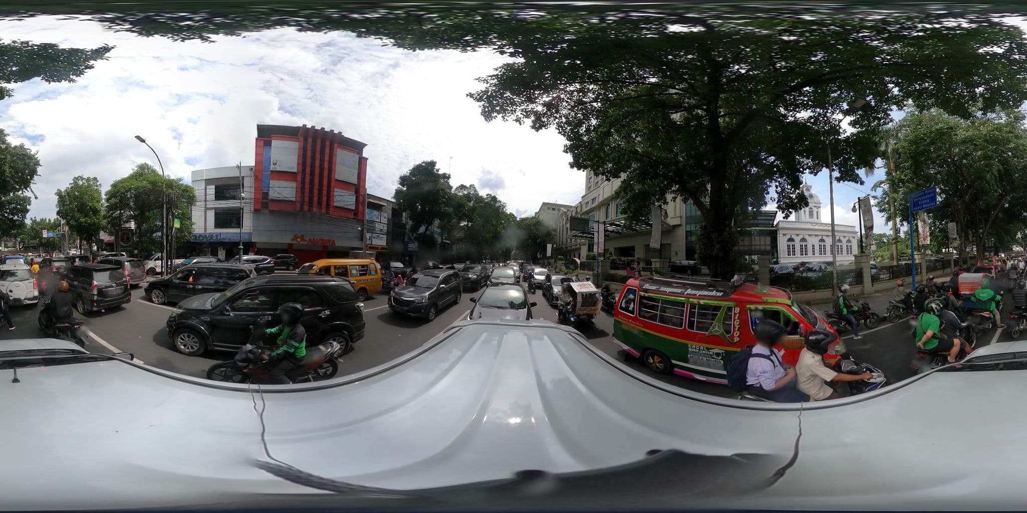 Street view near Room 903, Medan — © kaart_360 (CC BY-SA · Mapillary)