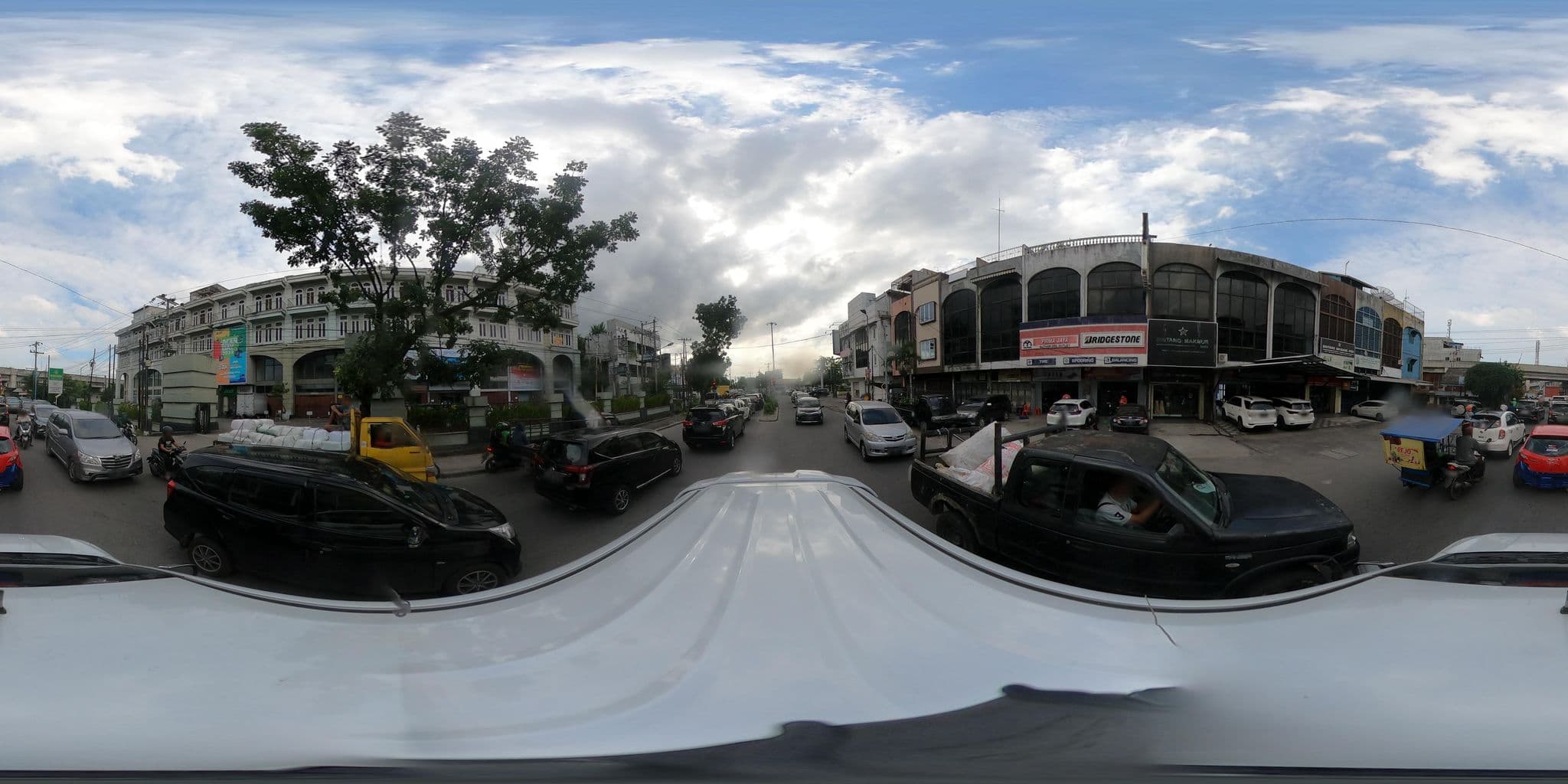 Street view near Hotel grand emerald, Medan — © kaart_360 (CC BY-SA · Mapillary)