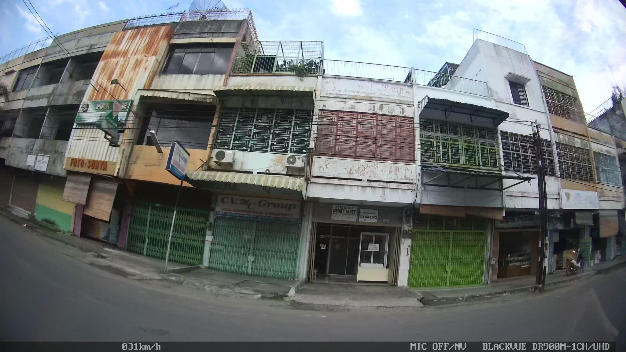Street view near HOTEL SAKA, Medan — © kaart_2 (CC BY-SA · Mapillary)