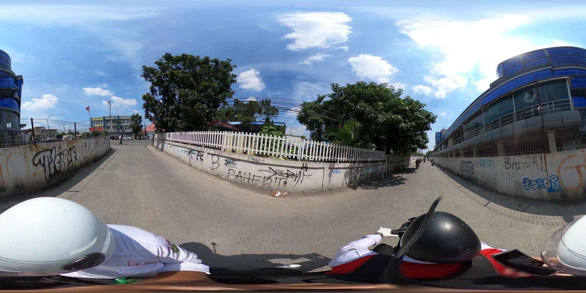 Street view near Thong's Hotel, Medan — © danbjoseph (CC BY-SA · Mapillary)