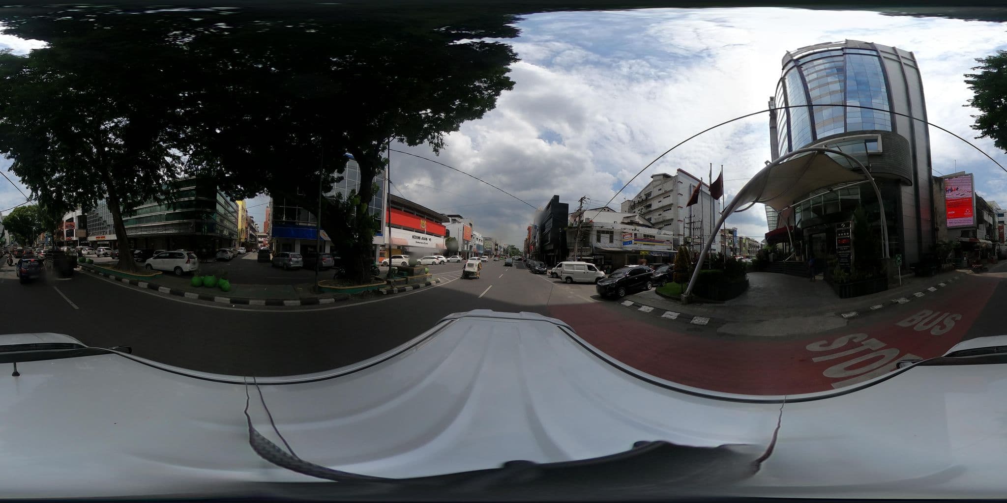 Street view near Hermes Palace Hotel, Medan — © kaart_360 (CC BY-SA · Mapillary)