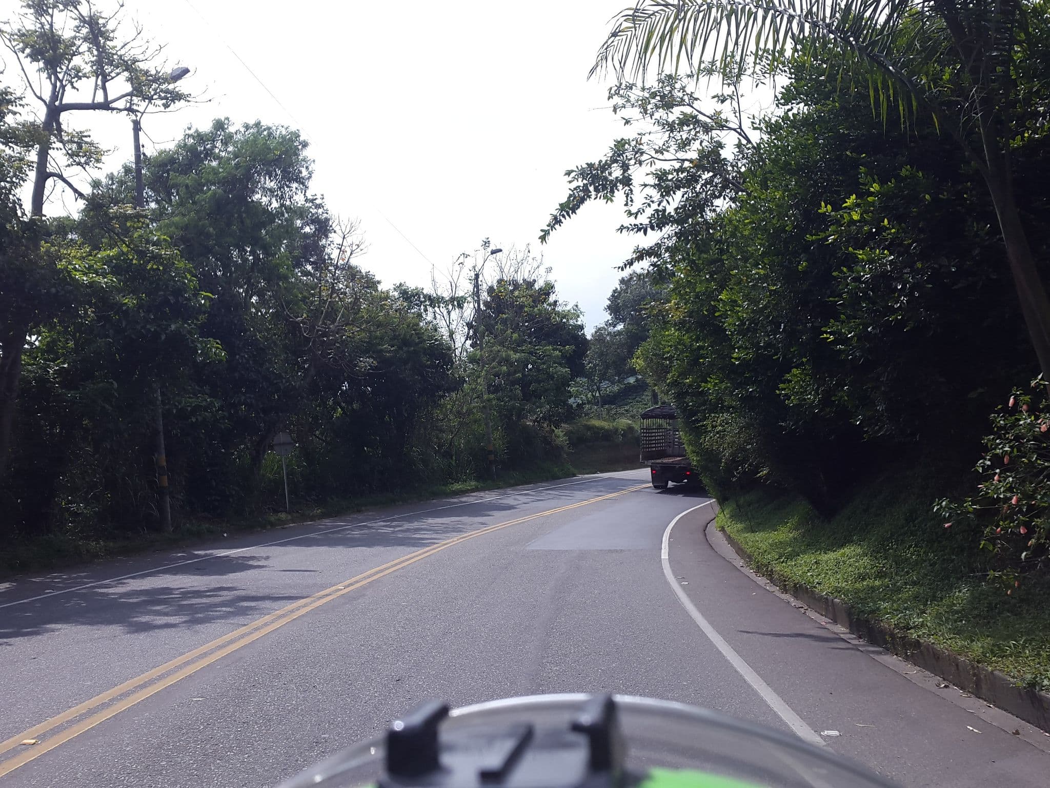 Street view near Finca-Hotel Mirador del Guadual, Calarcá — © rpachon19 (CC BY-SA · Mapillary)