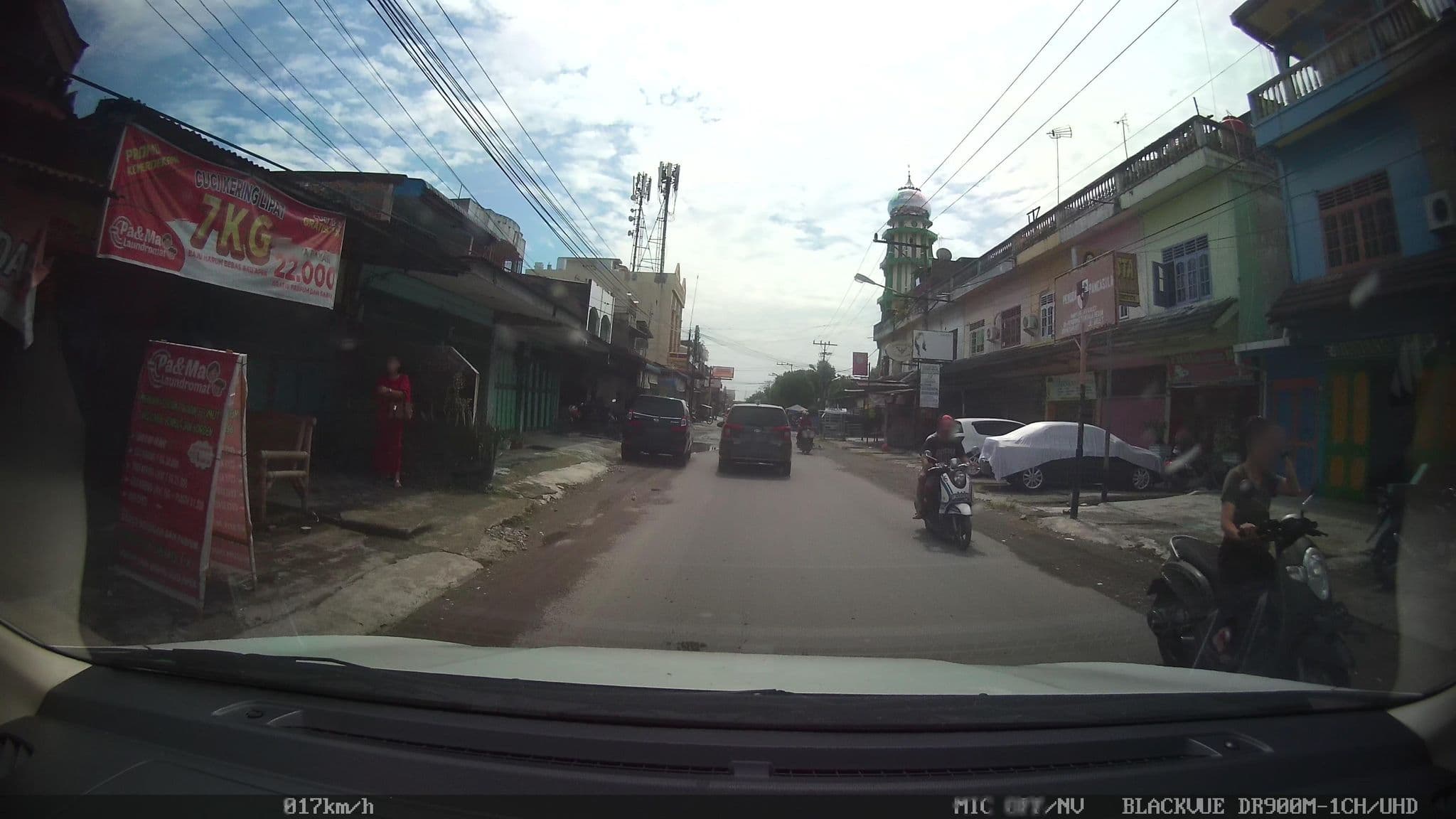 Street view near Mutiara Brastagi Hotel, Medan — © kaart_2 (CC BY-SA · Mapillary)
