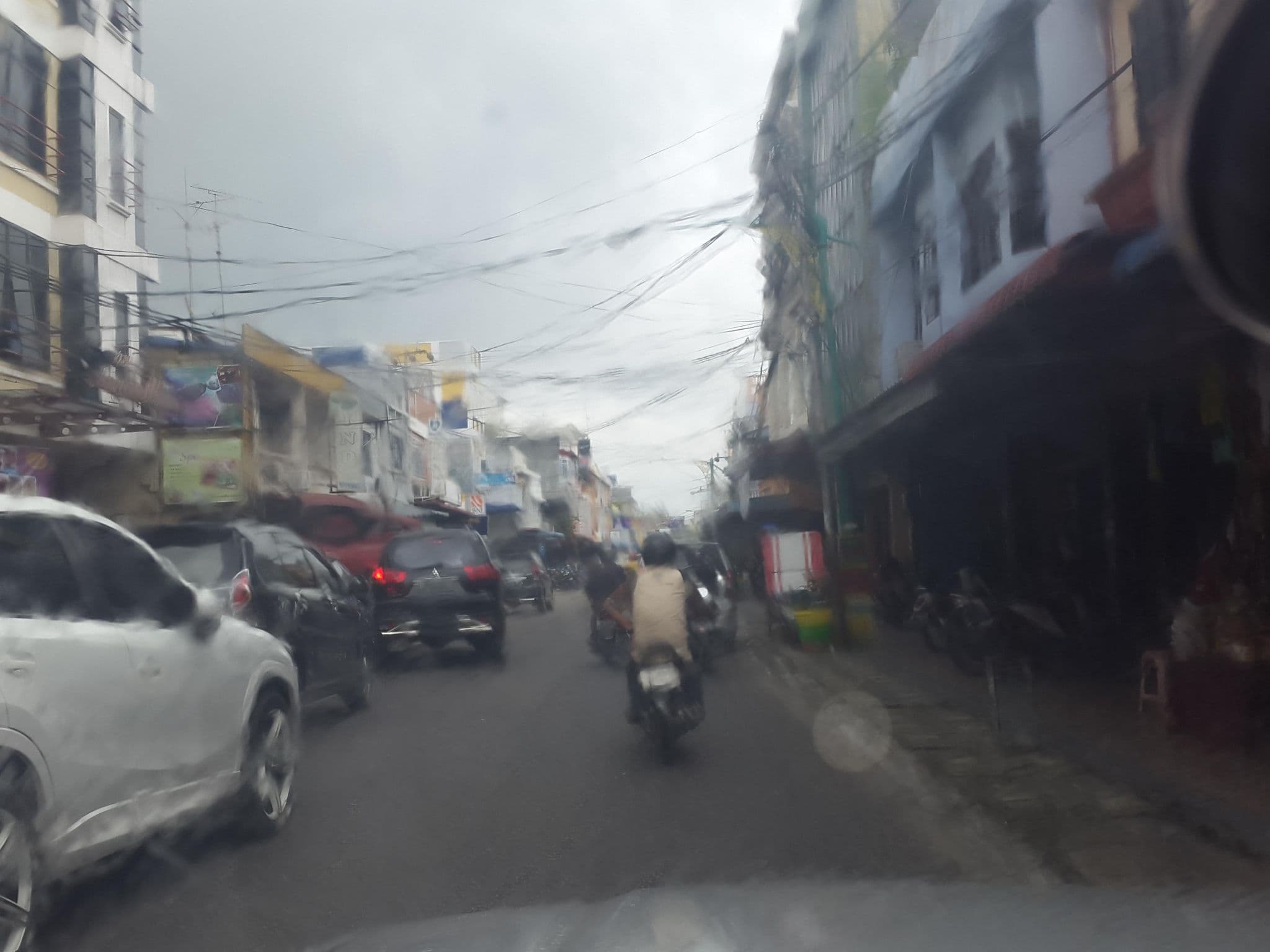 Street view near Hotel Gabion, Tanjung Balai — © roadroid (CC BY-SA · Mapillary)