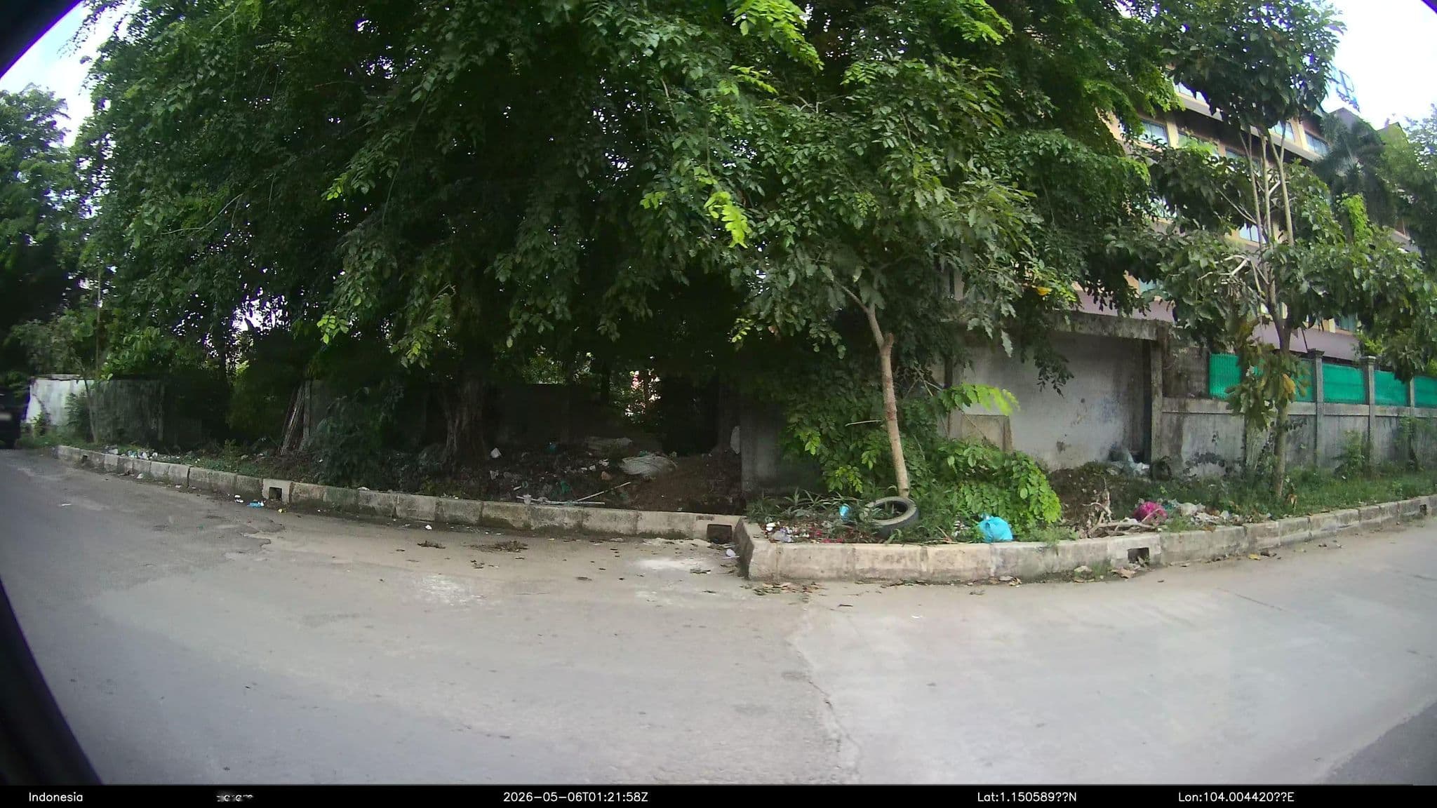 Street view near Meranti Room I, Batam — © Kaart---RIGHT (CC BY-SA · Mapillary)