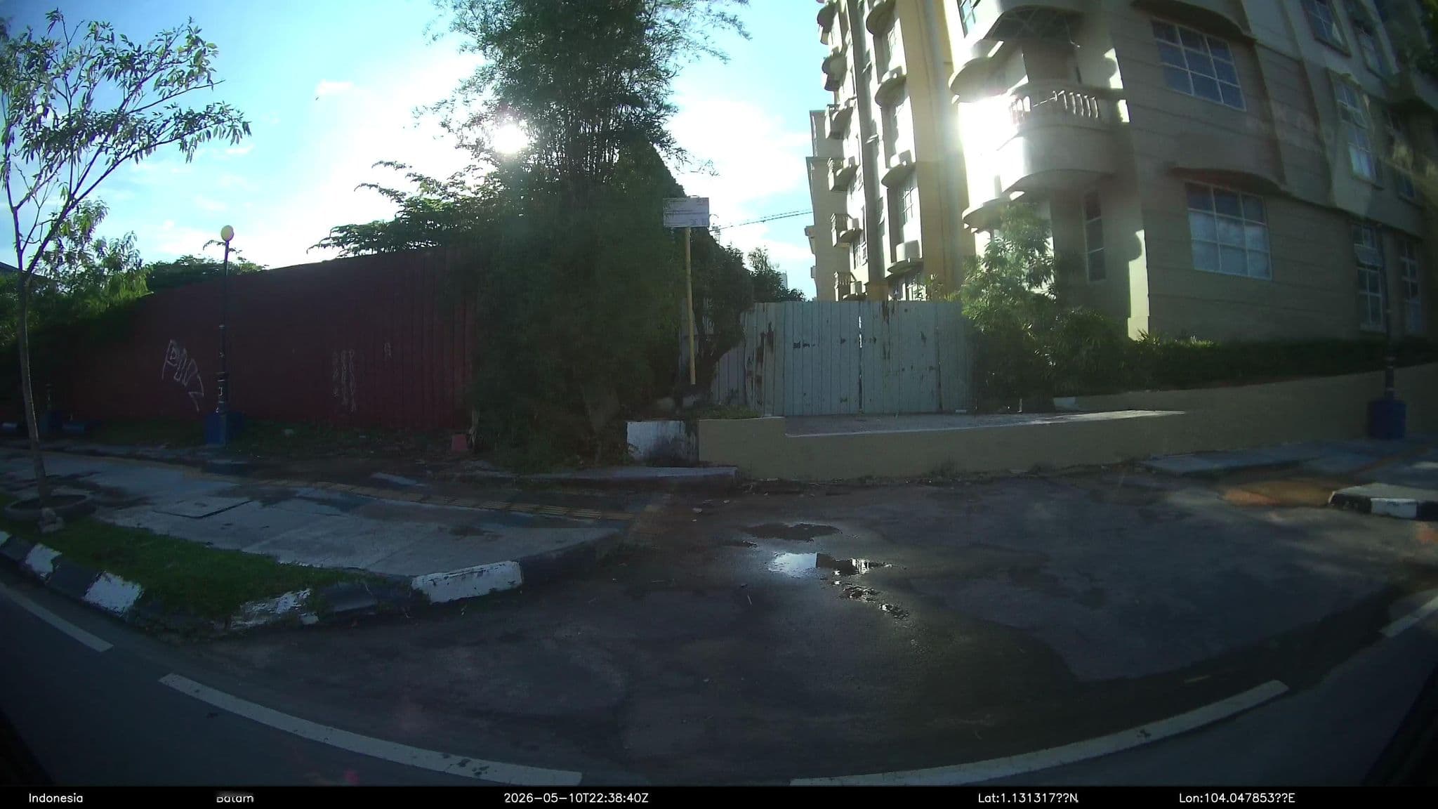 Street view near Swimming Pool Harmoni One, Batam — © Kaart---LEFT (CC BY-SA · Mapillary)