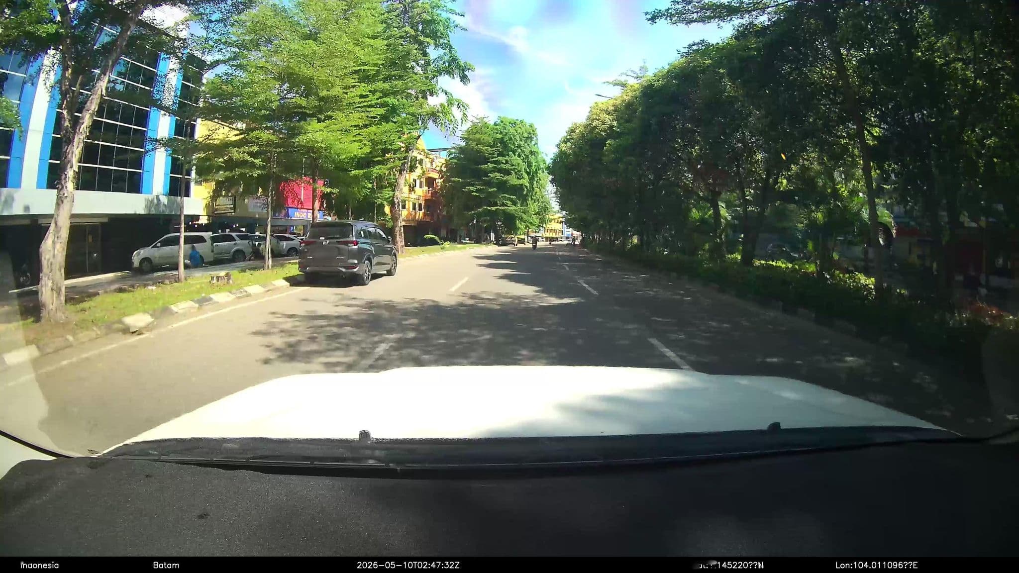 Street view near Hotel Lamindo Pacifik, Batam — © Kaart---FRONT (CC BY-SA · Mapillary)
