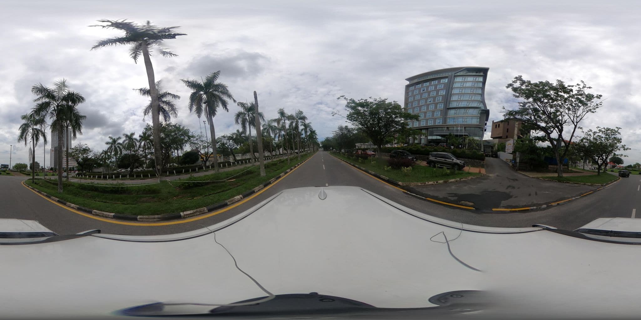 Street view near Santika Hotel Batam, Batam — © Kaart---360 (CC BY-SA · Mapillary)