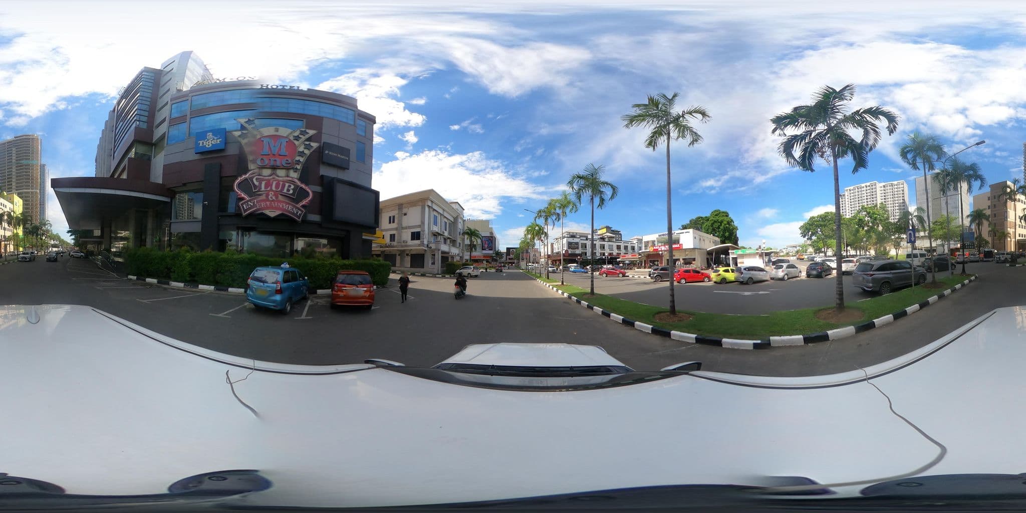 Street view near M One Hotel, Batam — © Kaart---360 (CC BY-SA · Mapillary)